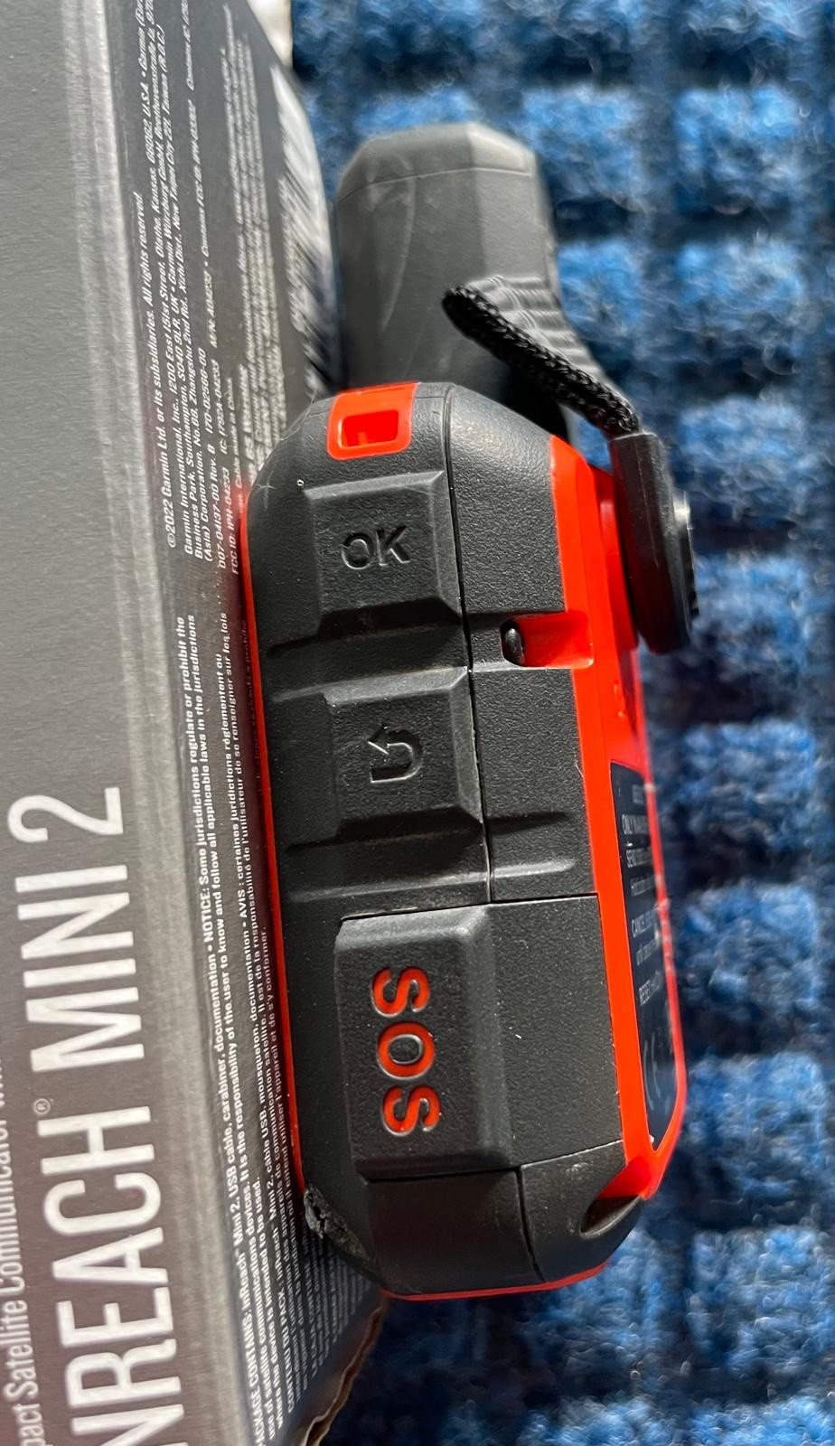 Garmin inReach Mini 2 GPS Satellite Communicator SOS w/ Box – Red