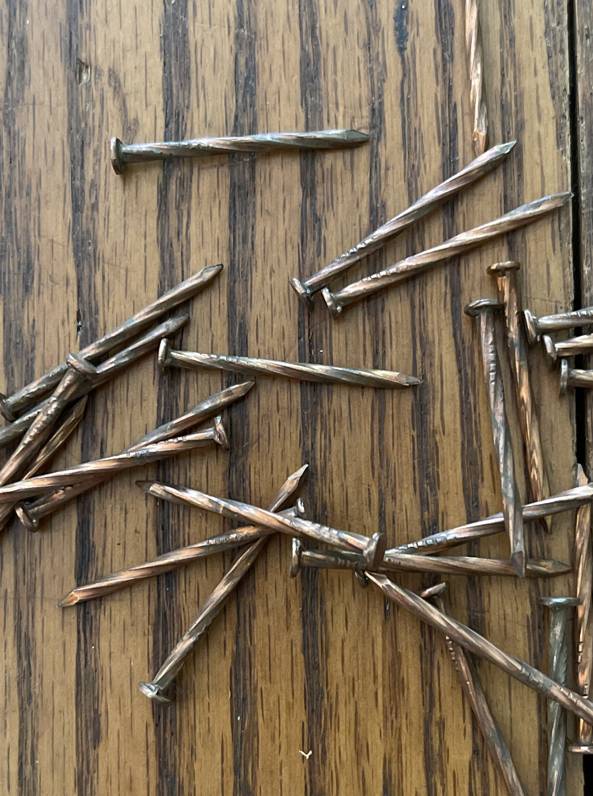 VINTAGE 1 1/4" COPPER PLATED NAILS SPIRAL SHANK 3/16” WIDE FLAT HEAD