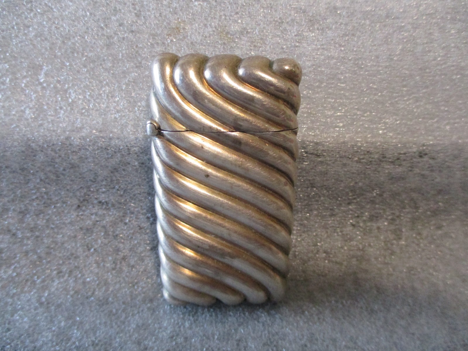 VINTAGE STERLING SILVER VESTA CASE MATCH SAFE SWIRL TEXTURED 1920s - 34.04g