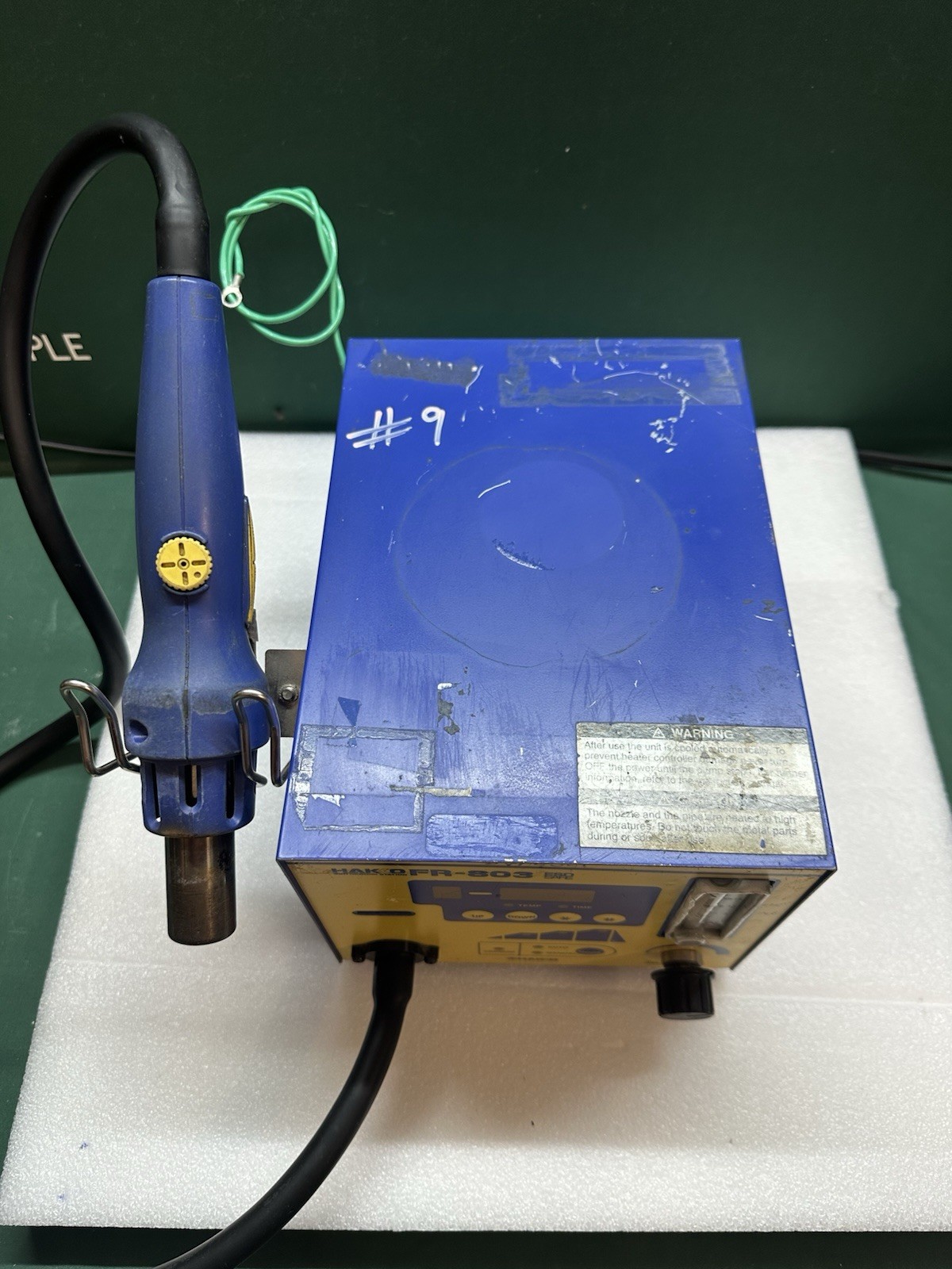 Hakko FR-803 Hot Air SMD Rework Station – Digital PCB Repair / Desoldering Tool.