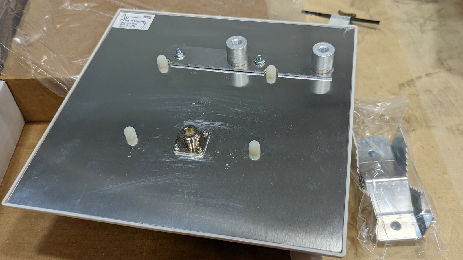 Utility ISM Ham Directional Panel Antenna 900 MHz 902-928 915 9 dBi made USA