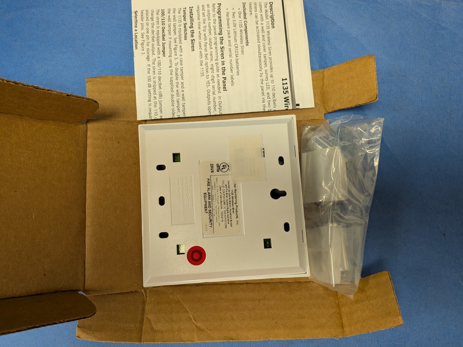 DMP 1135-W Wireless Siren for DMP Security, White. New, Open -Box. Free Shipping