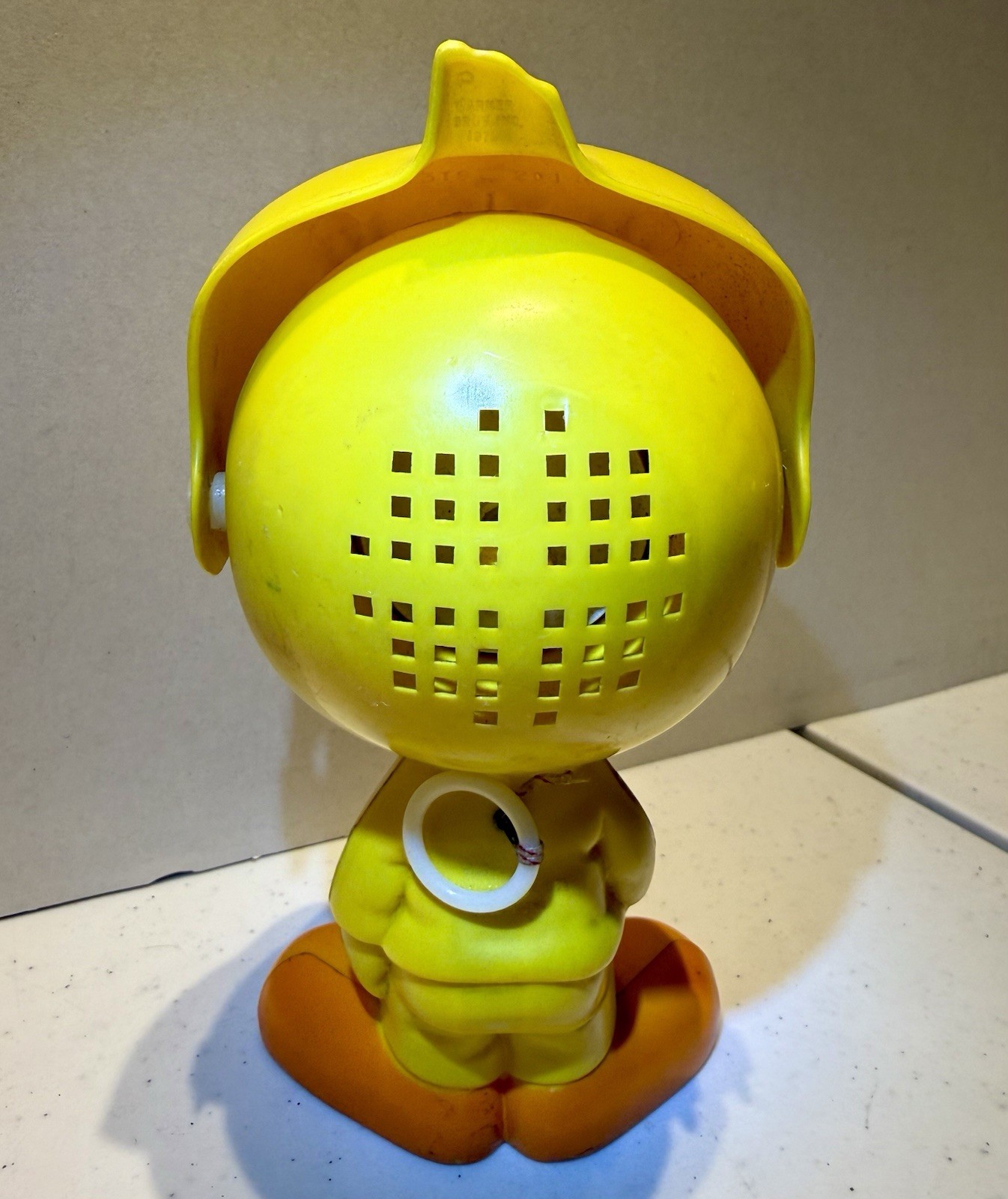 1976 Mattel (Tweety Bird) Talking Pull String Toy Chatter Chums - Warner Bros