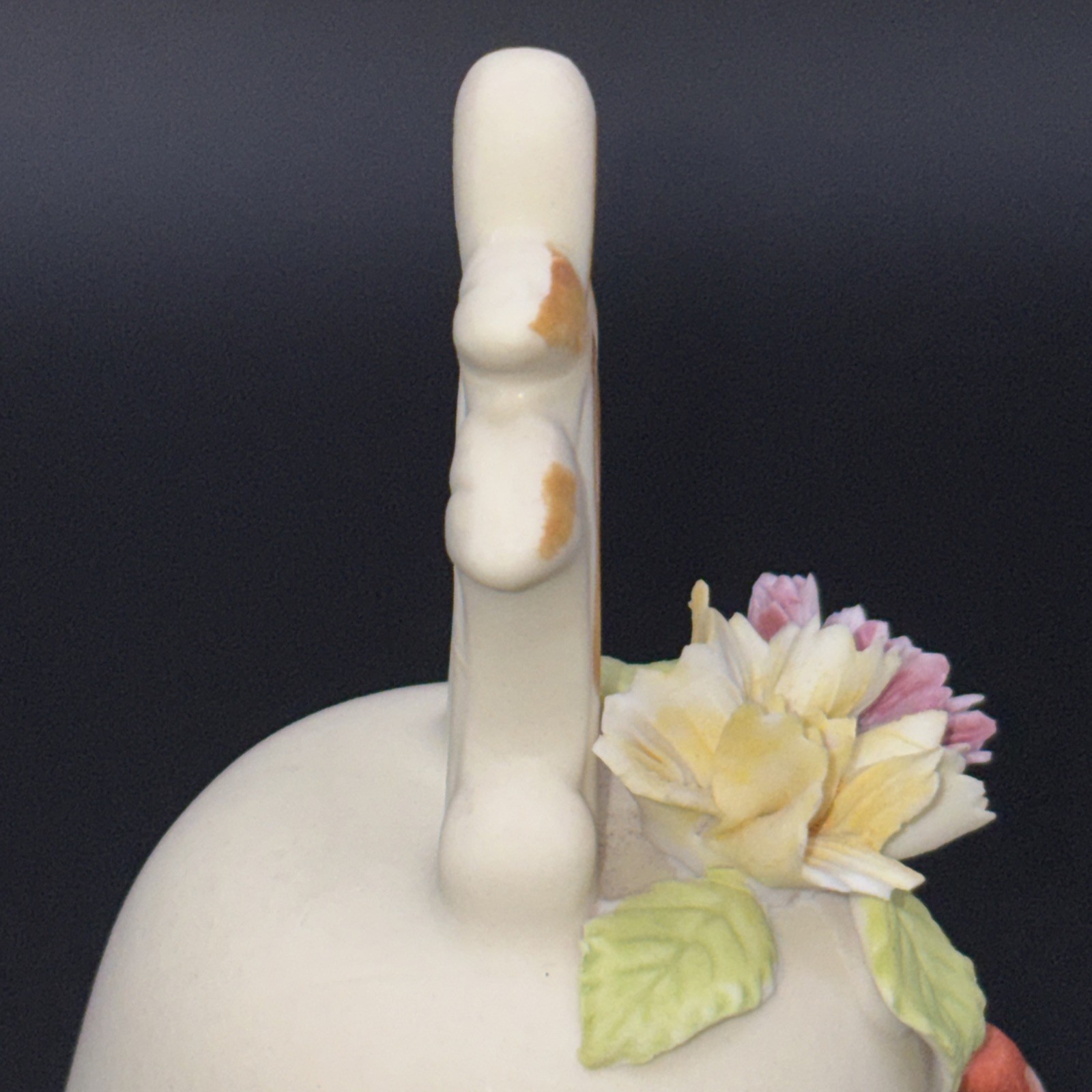 Vintage Arnart Copodimonte Style Mission Bell Off-White Porcelain Flowers MINT