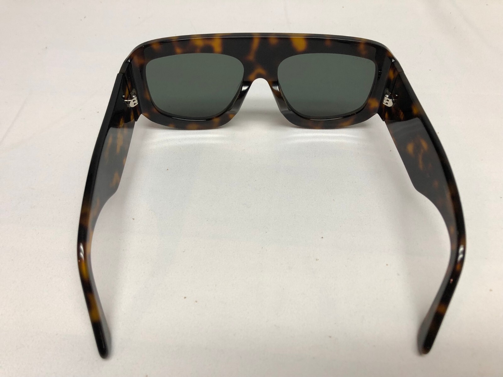 Authentic New Gucci tortoise Square Women's Sunglasses GG0980S Gray Lens