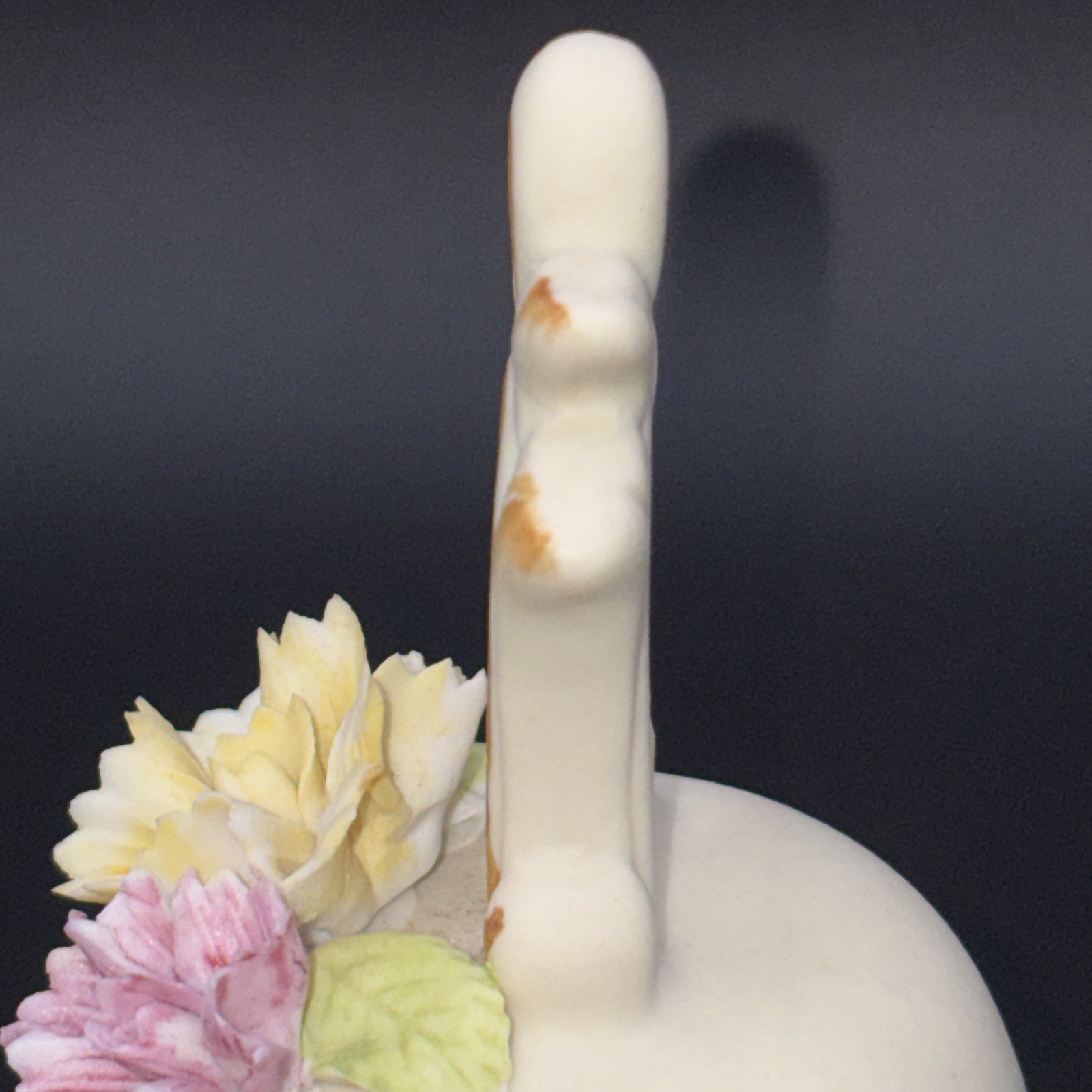 Vintage Arnart Copodimonte Style Mission Bell Off-White Porcelain Flowers MINT