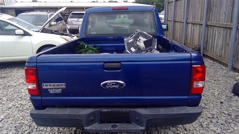 2001-2003 Ford Ranger Drivers Front Seat Belt Black Buckles (OEM)