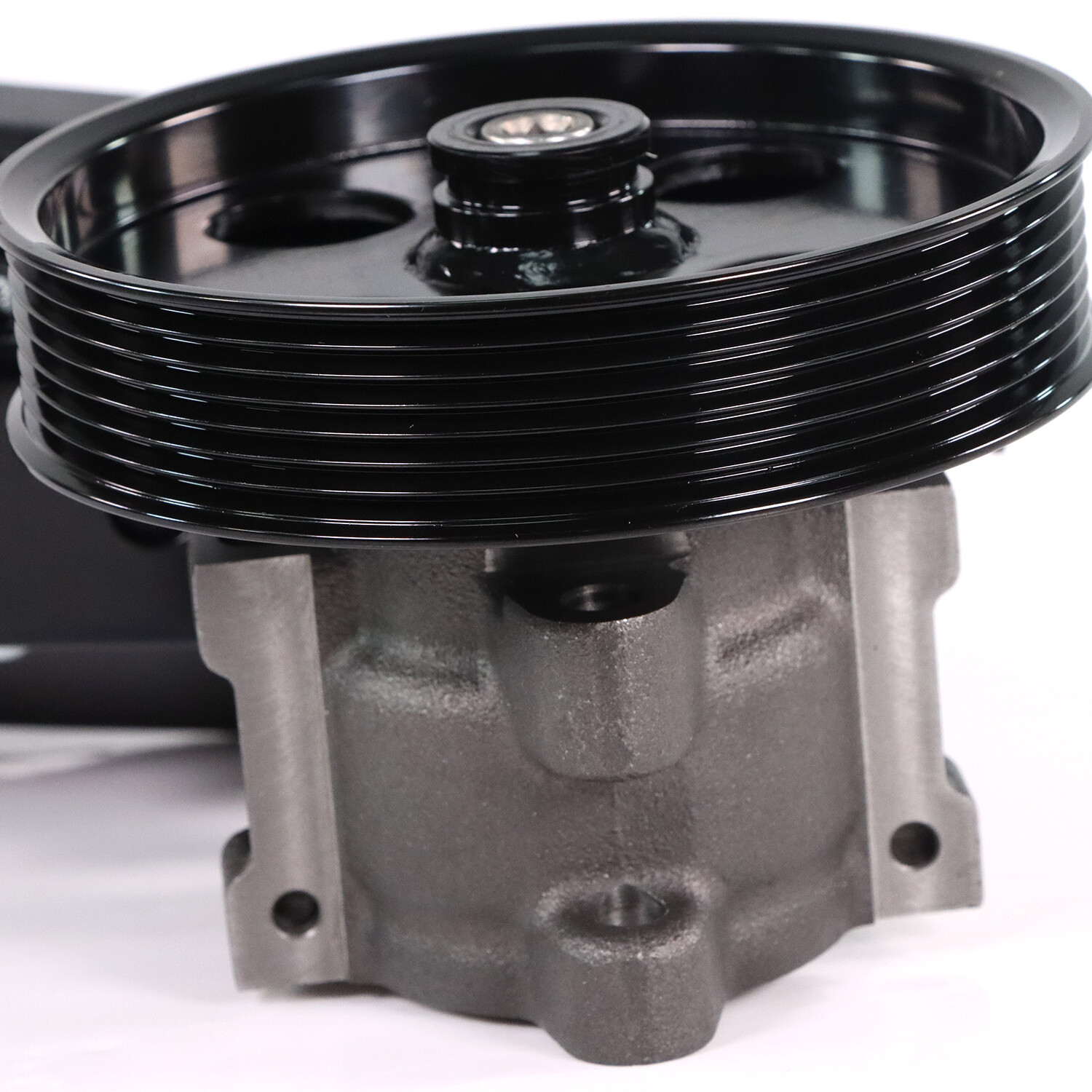 Power Steering Pump For 2002-2007 Dodge Ram1500 5.7L with Pulley & Reservoir