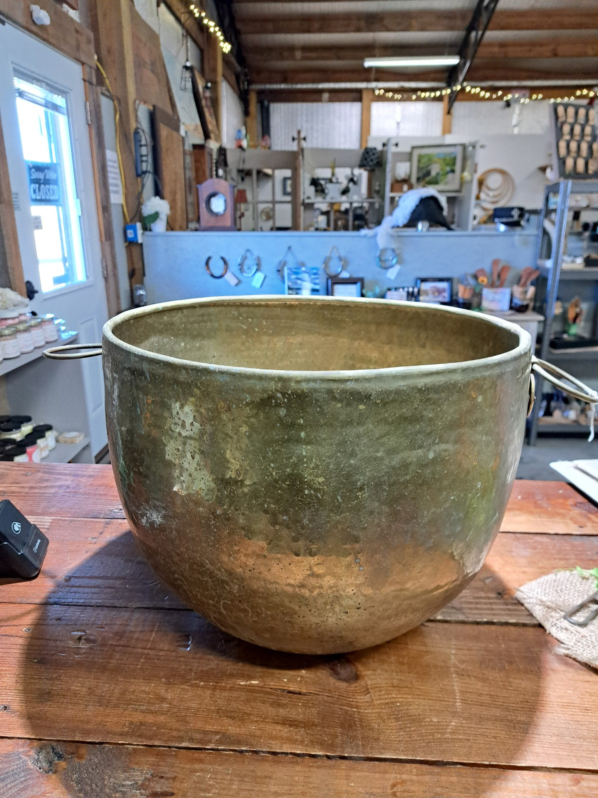Large Hammered Brass Pot Vintage