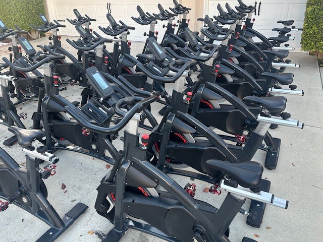 Schwinn AC POWER Exercise Bikes CARBON BLUE Indoor Cycling Gym CARDIO Yoga HIIT