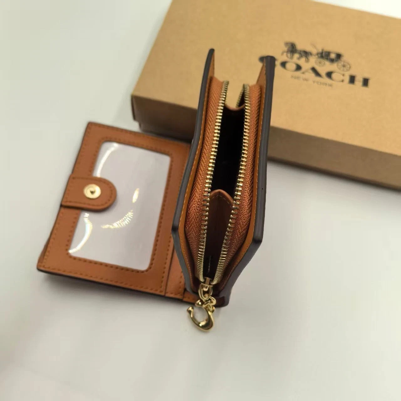 Coach X Peanuts Snap Wallet In Signature Canvas With Snoopy Print CBN32