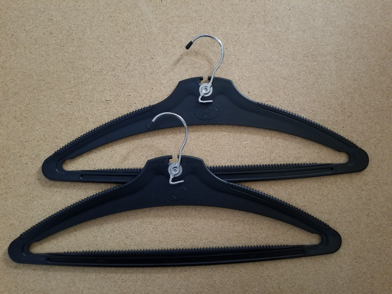 Victorinox Luggage Accessories Drawstring Bag and Hangers / Black