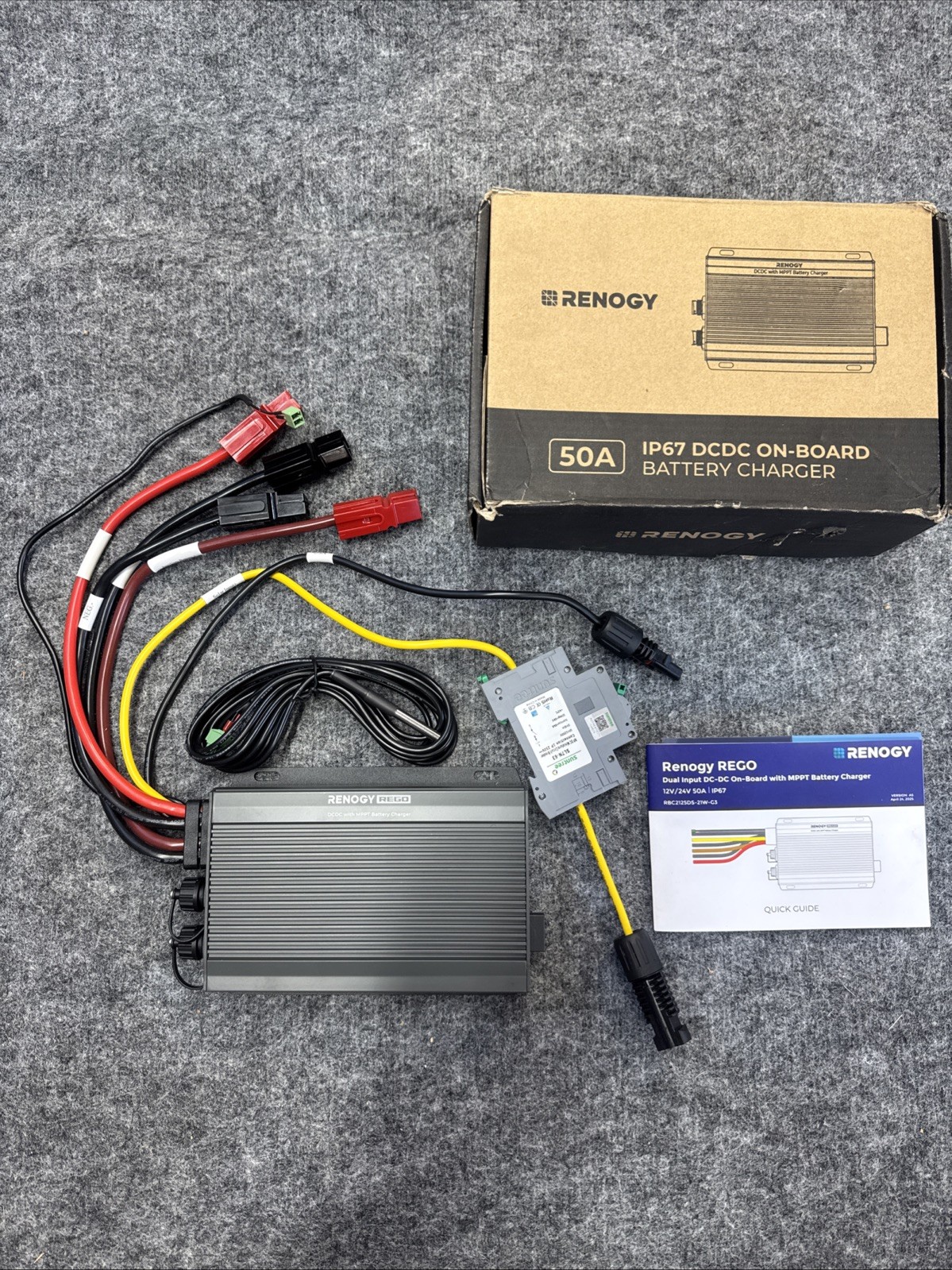 Renogy 12V 50A DC-DC Battery Charger w/MPPT Solar Input  RV Marine Camping REGO