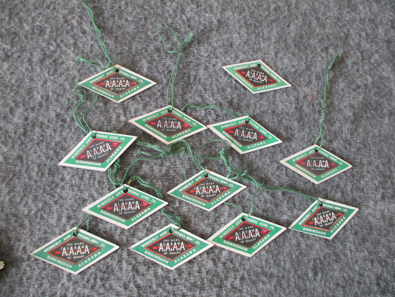 VTG WIMBERLY & THOMAS HARDWARE CO BIRMINGHAM ALABAMA PAPER PRICE TAGS - LOT 100+