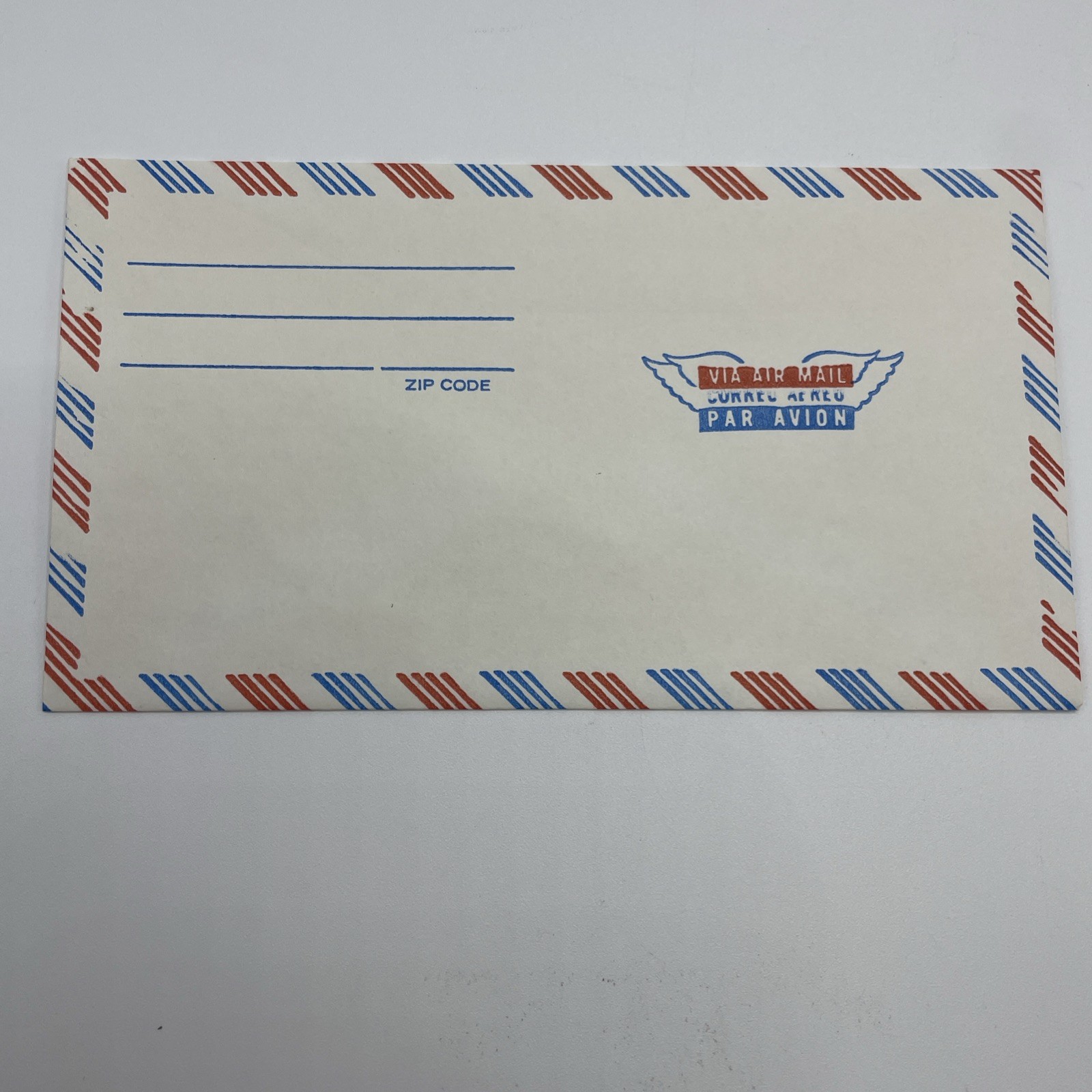 4 Vintage Air Mail Envelopes - unused and New