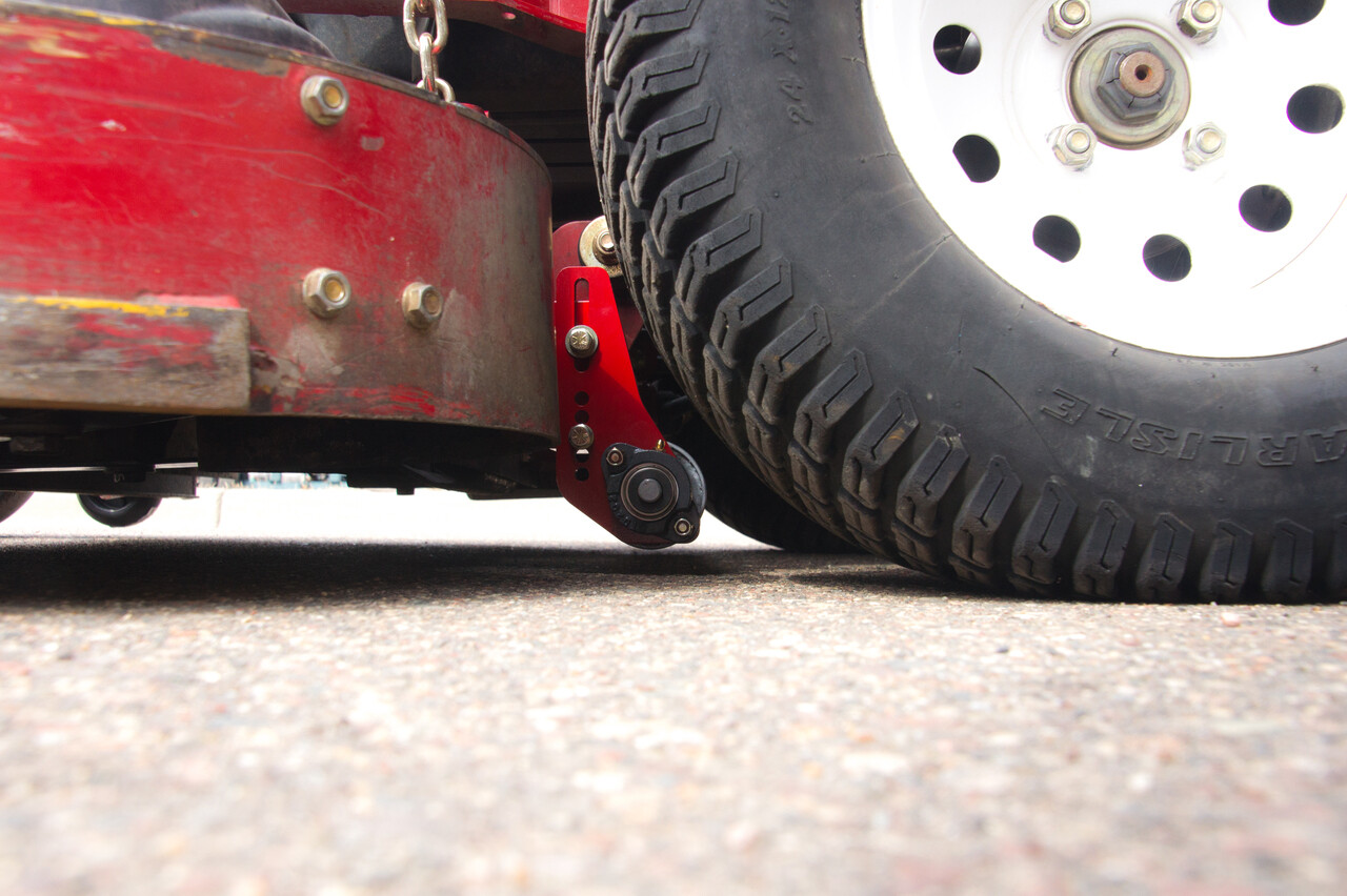 Lawn Striper kit for Toro Z-Master 5000 & 6000 Series with 60" Turbo Force Deck