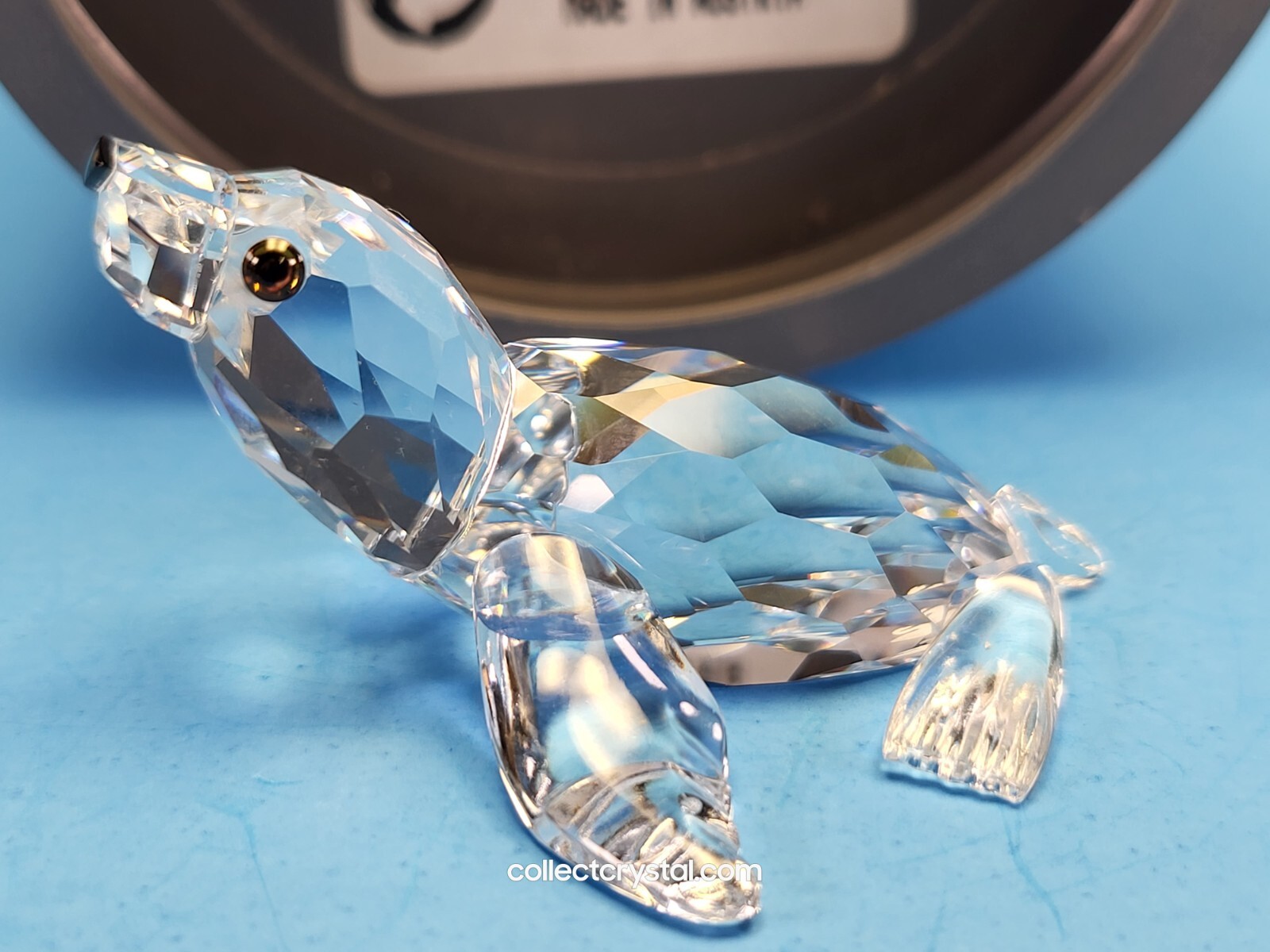 Swarovski Crystal Baby Sea Lion 7661000004 or # 221120. Retired 2010