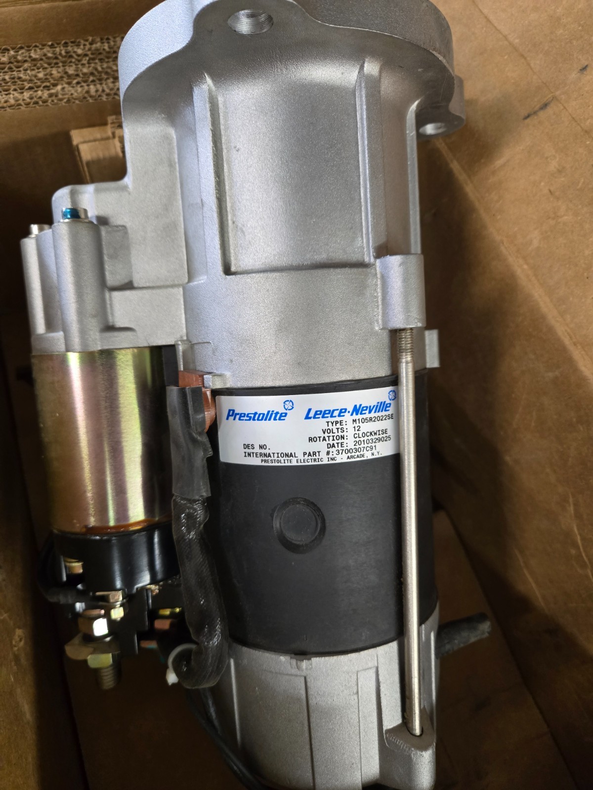 3700307C91 - LNM105322 Genuine International Starter 12V (NEW Open-Box)