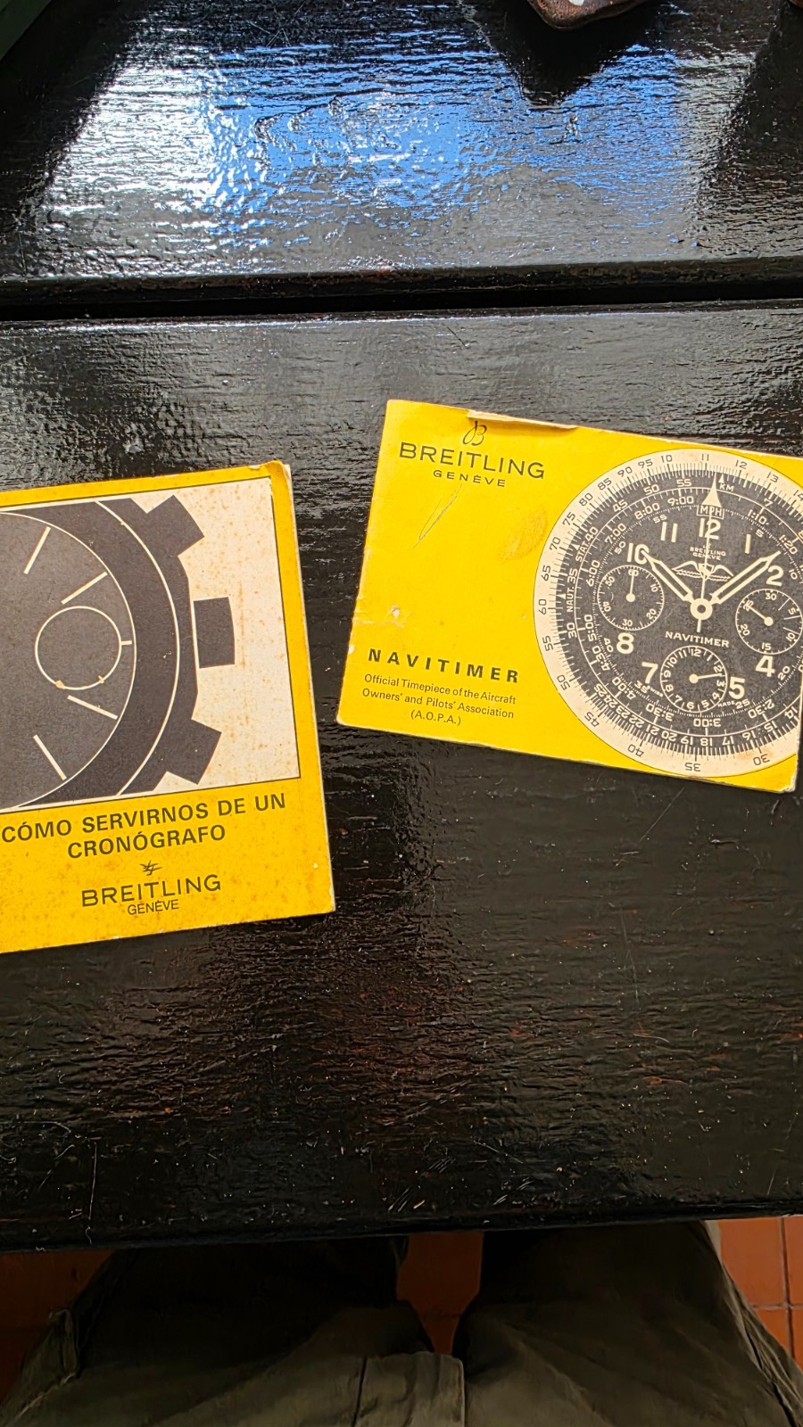 2 Breitling booklets Navitimer AOPA