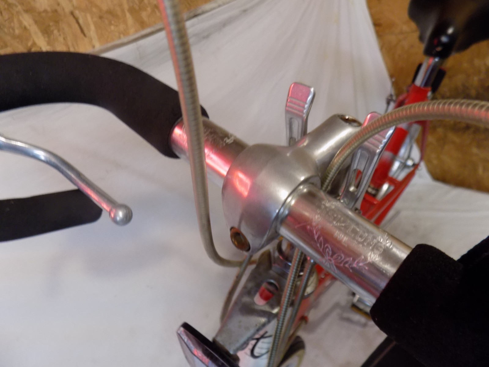 1980s SAINT TROPEZ LA RIVIERA 12-SPEED MIXTE ROAD BIKE VINTAGE RALEIGH PUEGEOT!