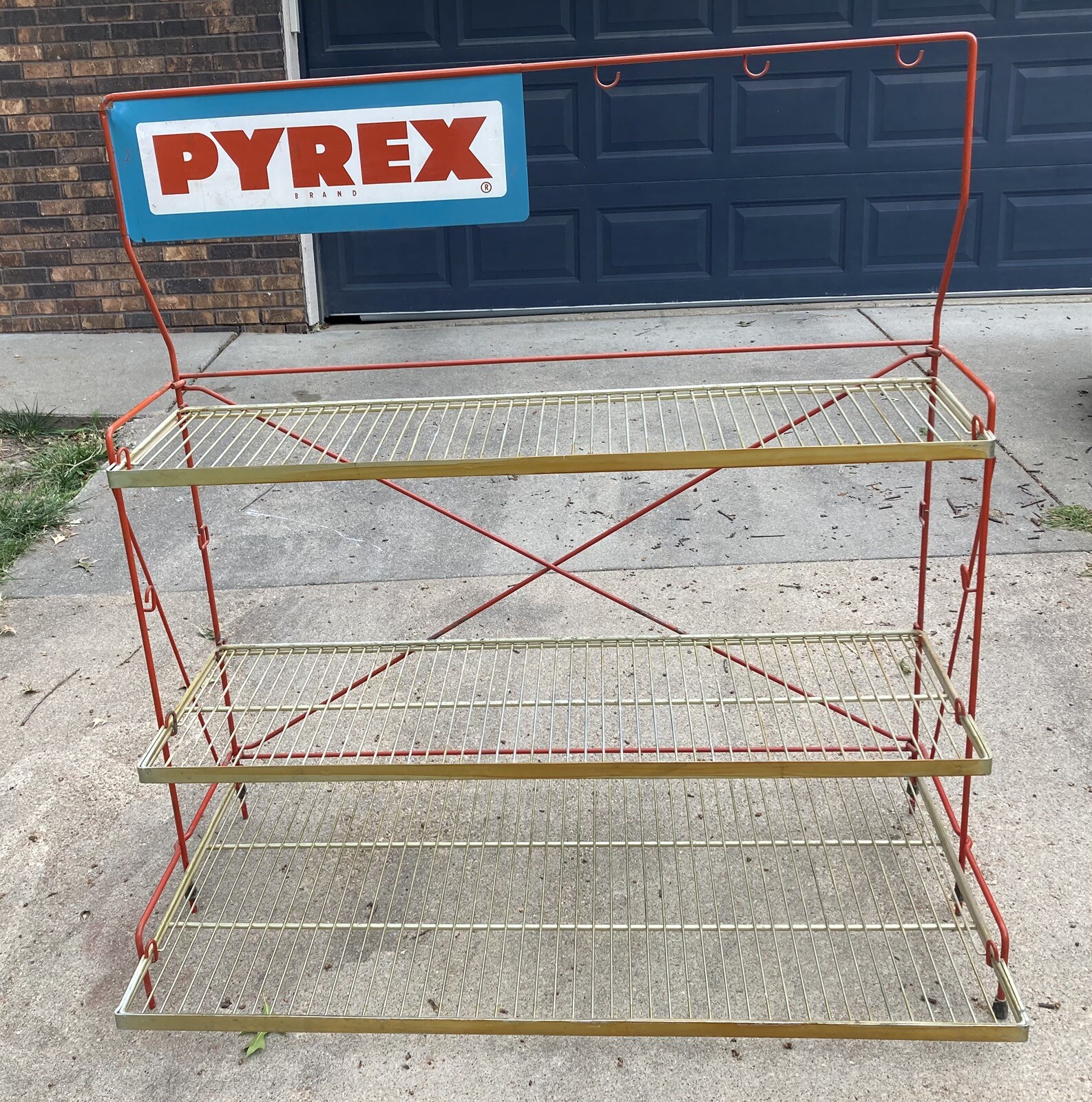 VERY RARE Pyrex Wire Rack Metal Standing Store Display With Sign WOW!