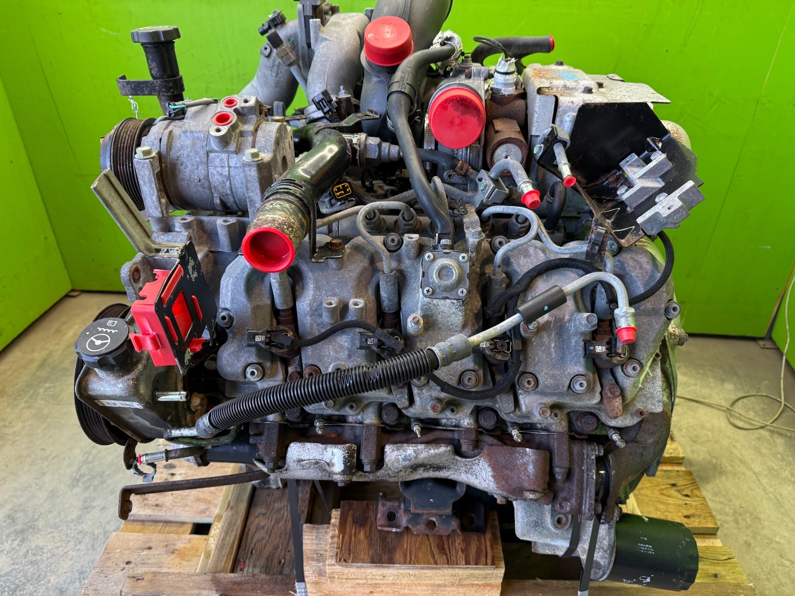 06 07 CHEVROLET GMC 2500 3500 6.6 LBZ DURAMAX DIESEL ENGINE MOTOR NO CORE!! 169K