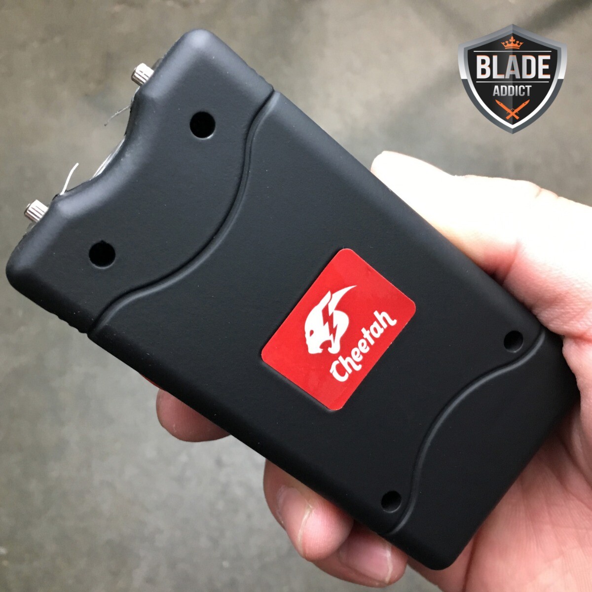 CHEETAH BLACK 90 MV Mini Rechargeable LED LIGHT TACTICAL Police Stun Gun +Case