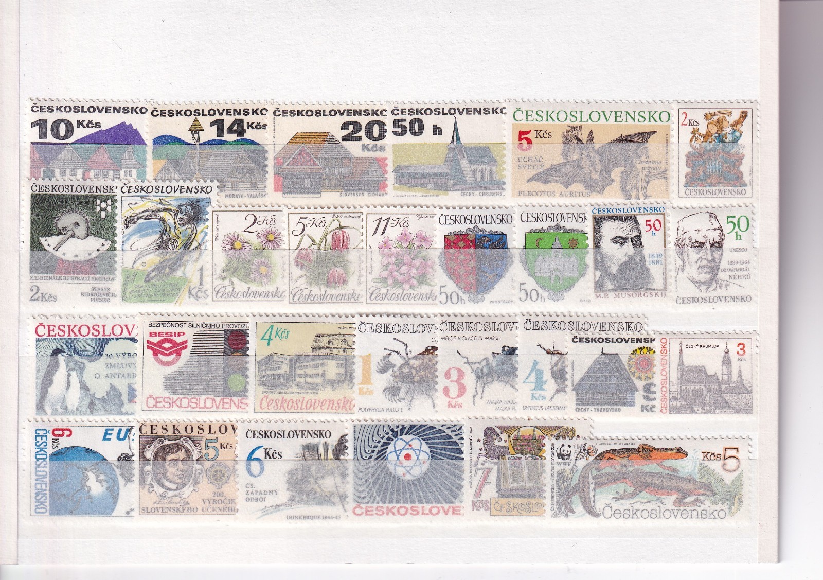 Czechoslovakia Architecture, Insects, Flowers etc selection of mint stamps XA32