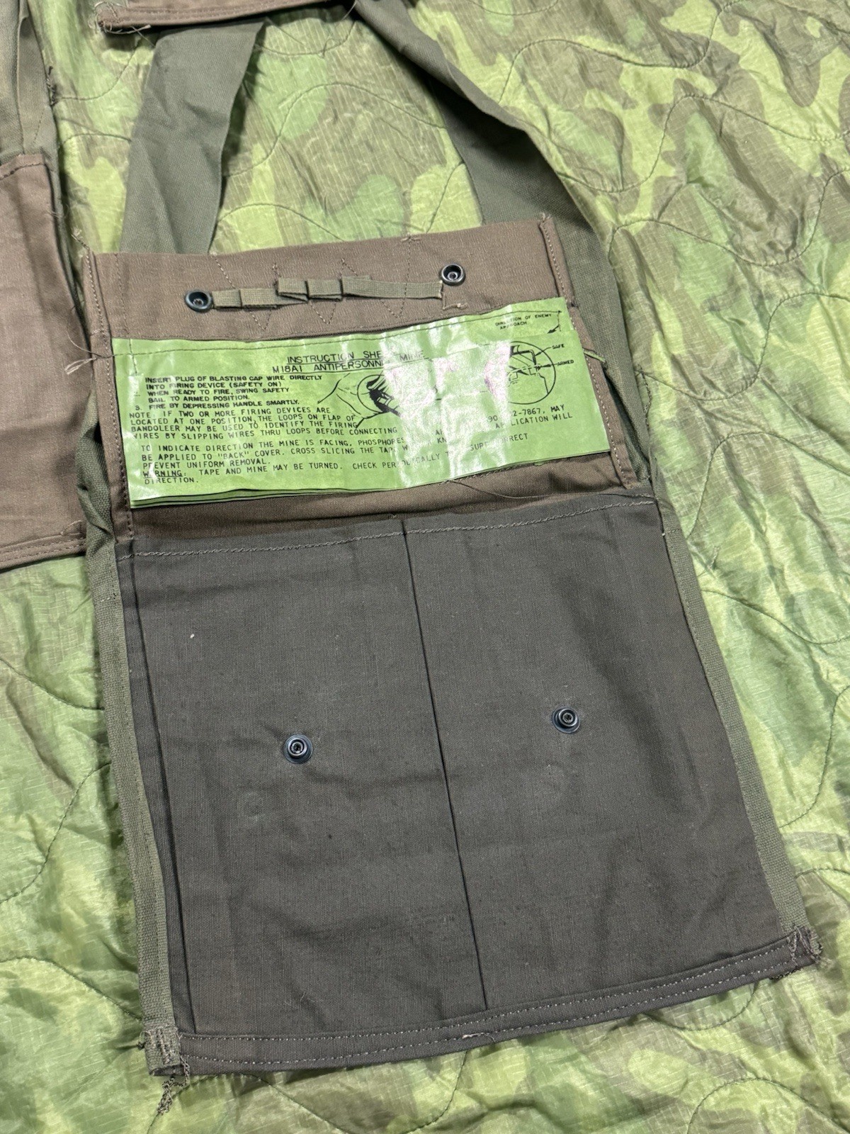 Original - Unissued , Vintage Claymore Bag