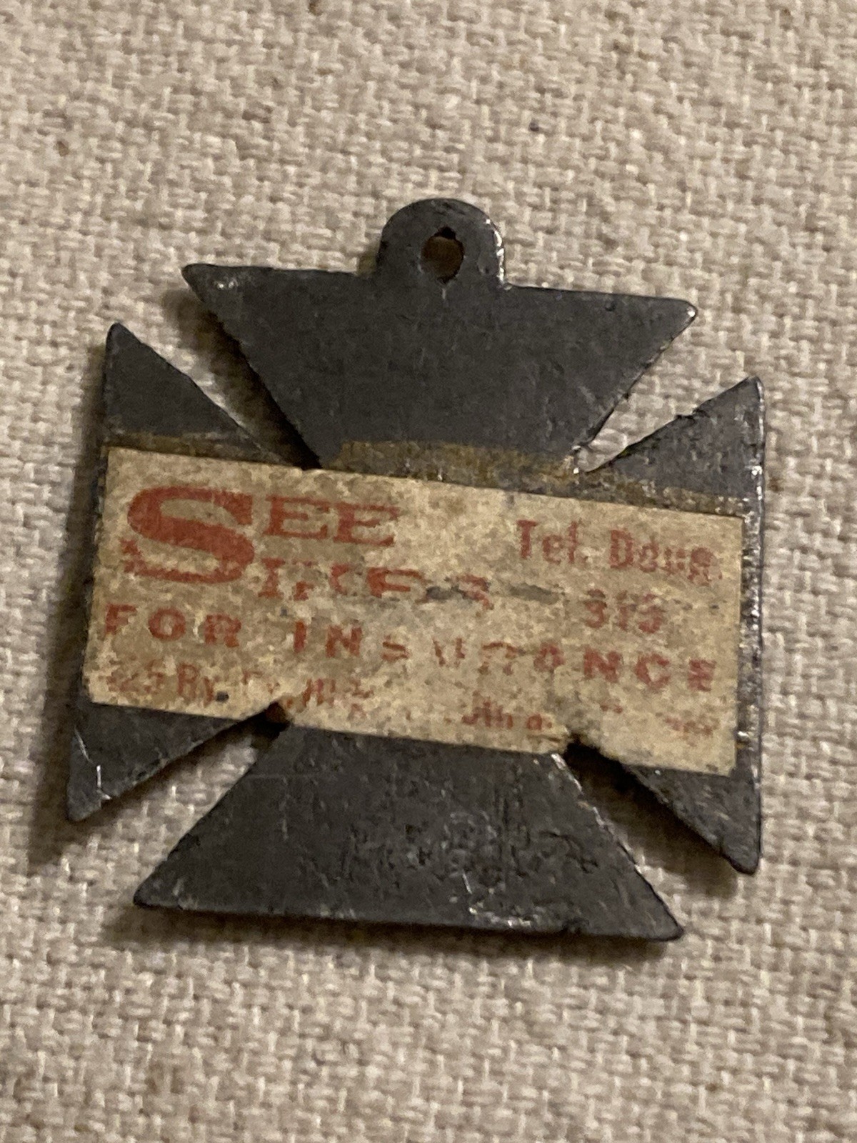 WW1 GERMAN TO DER KAISER IRON CROSS ANTI-GERMAN PROPAGANDA MEDAL BADGE LABEL ON