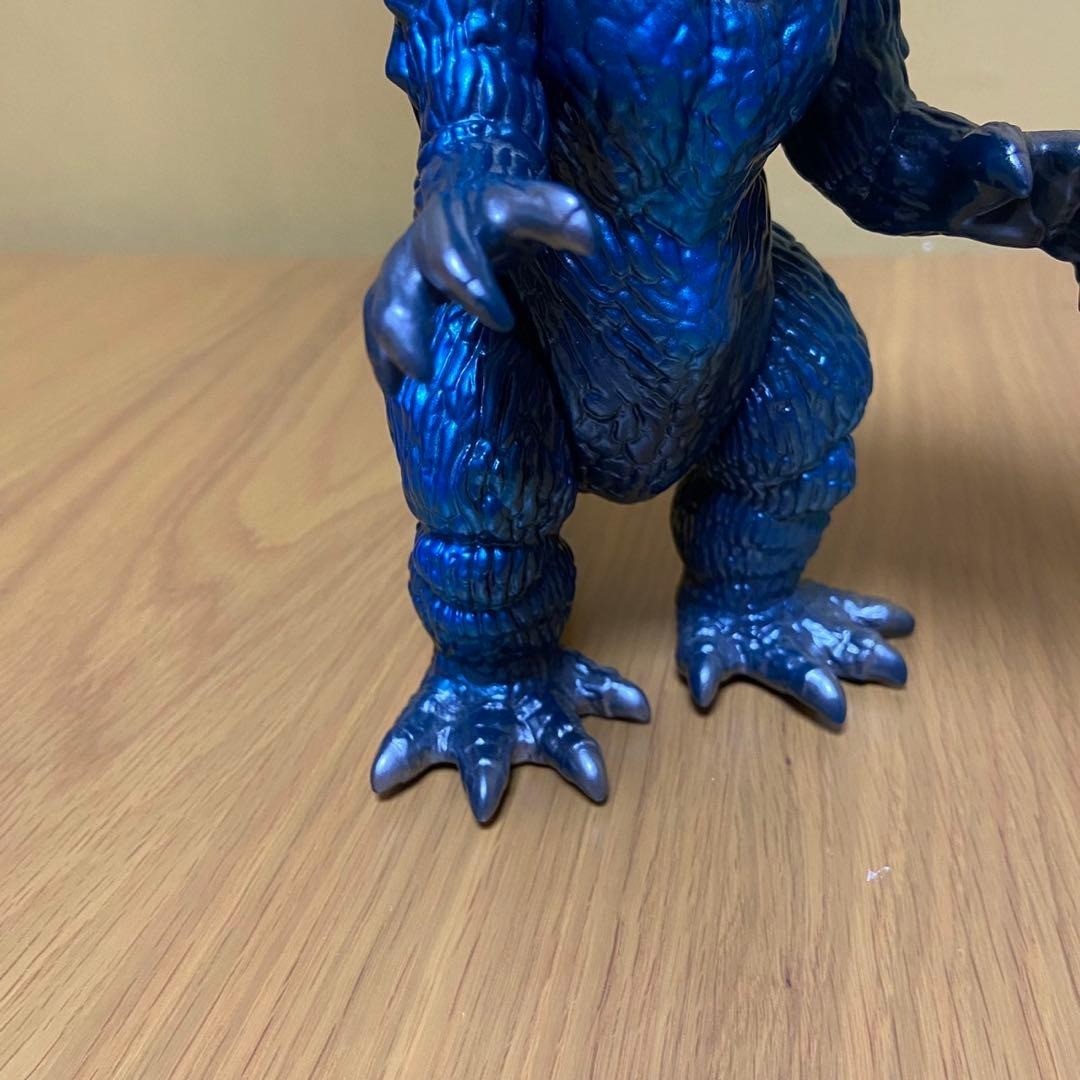Video Fan Club Limited Edition M1 2000 Godzilla Soft Vinyl 5398 From Japan