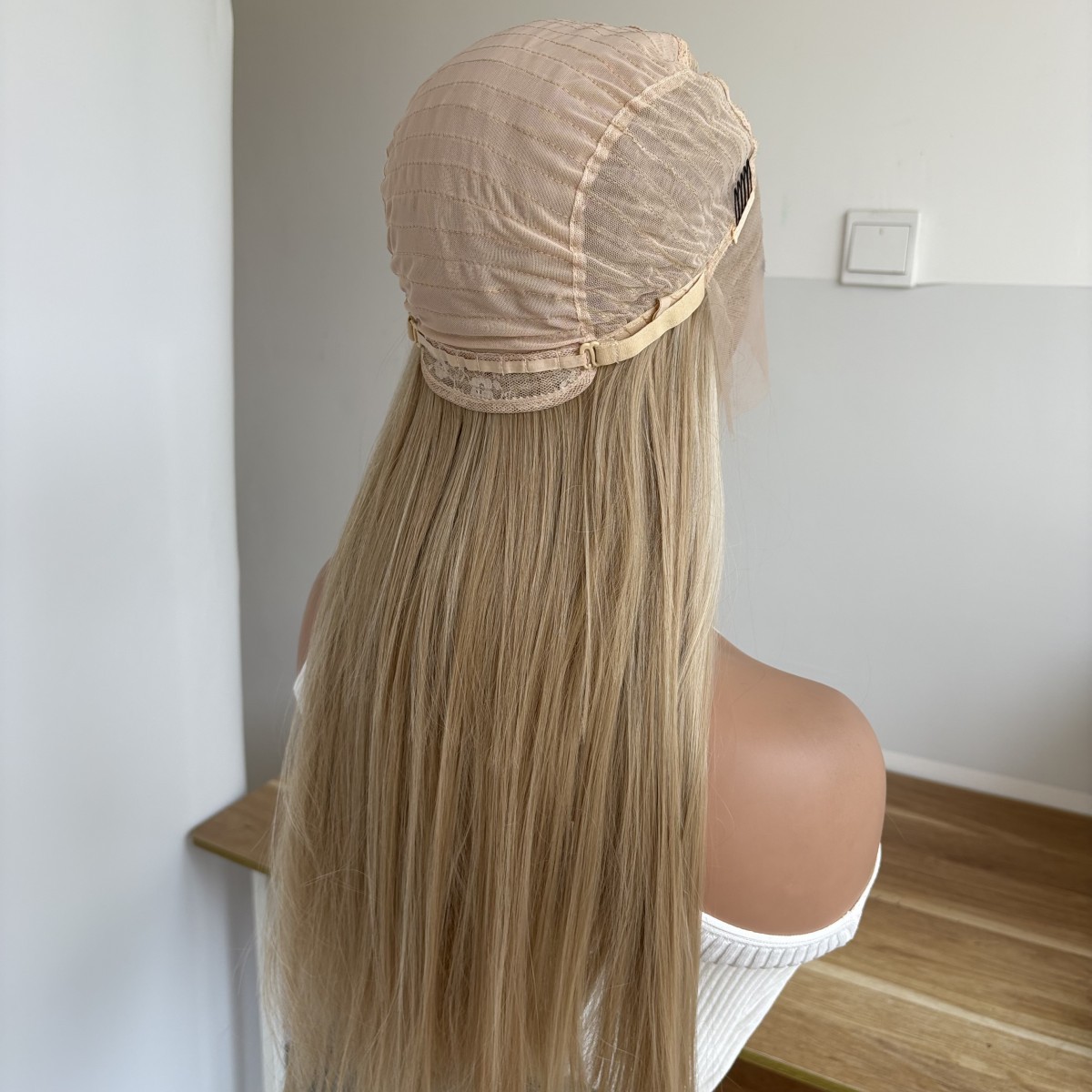 Heat Resistant Synthetic Hair Long Straight Honey blonde HD Lace Front Wig