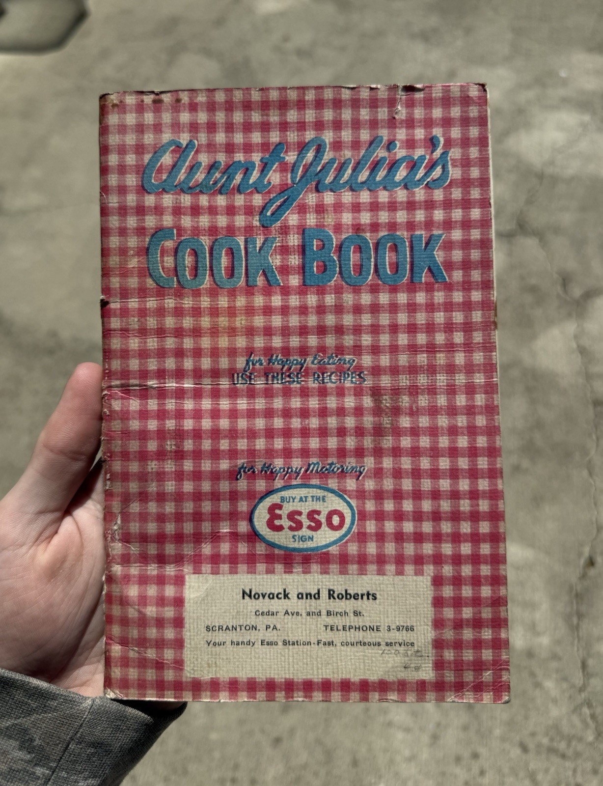 Vintage Esso Advertising Cook Book Gas And Oil 1950s Scranton Pa Advertising Gas