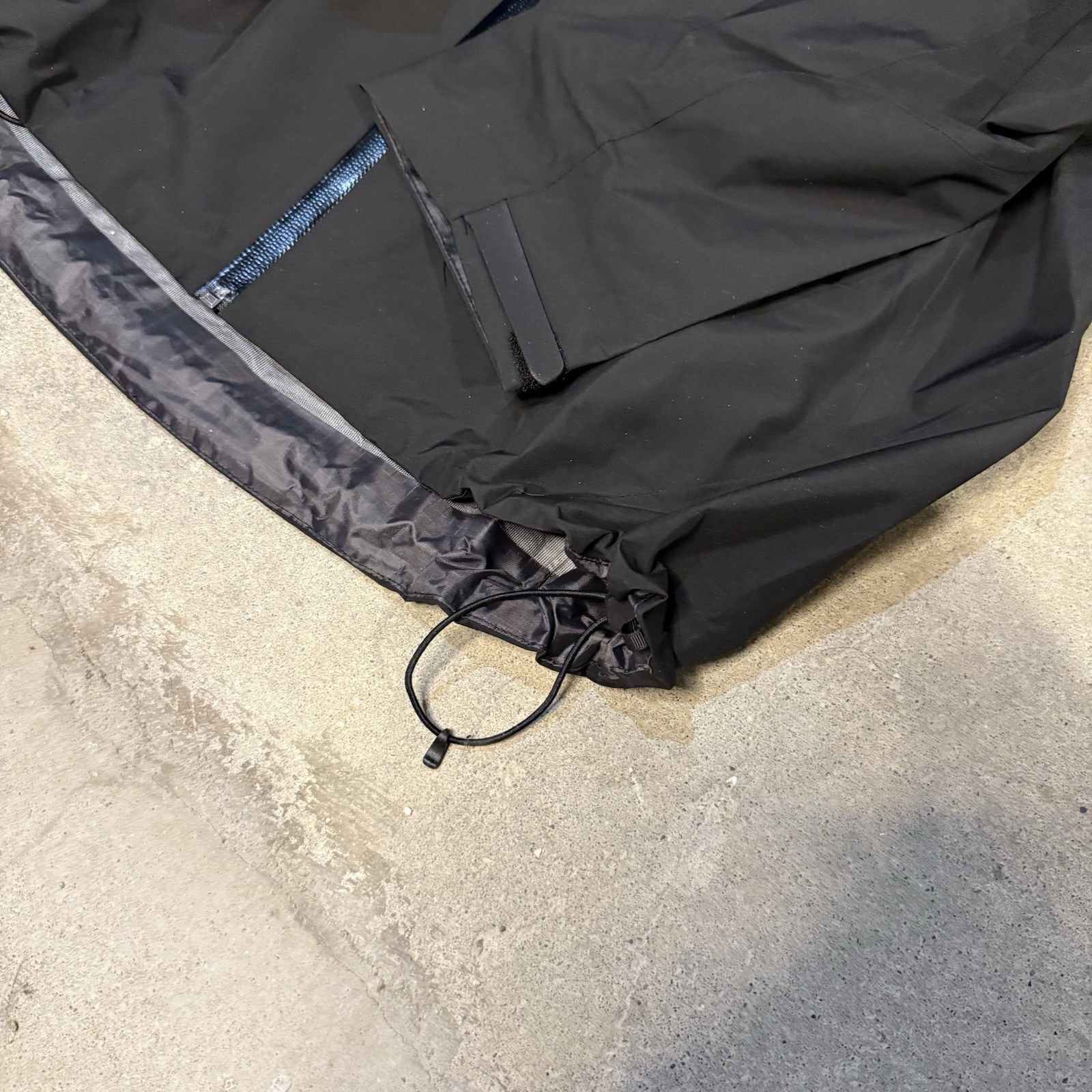 Arcteryx Beta LT Black Used Men’s Large