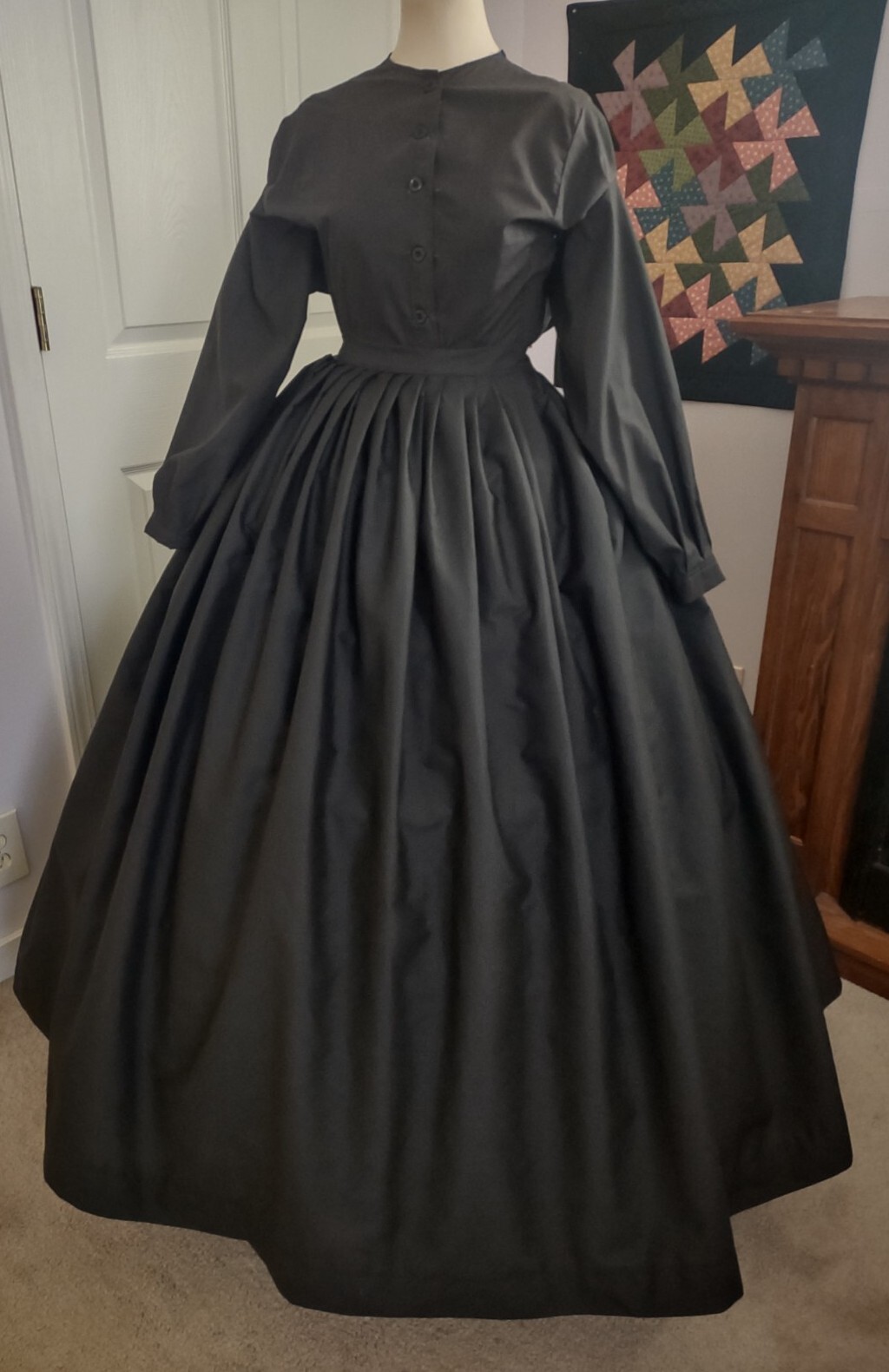 CIVIL WAR DRESS~VICTORIAN STYLE- CUSTOM BLACK MORNING HOOP SHIRT AND BLOUSE SET