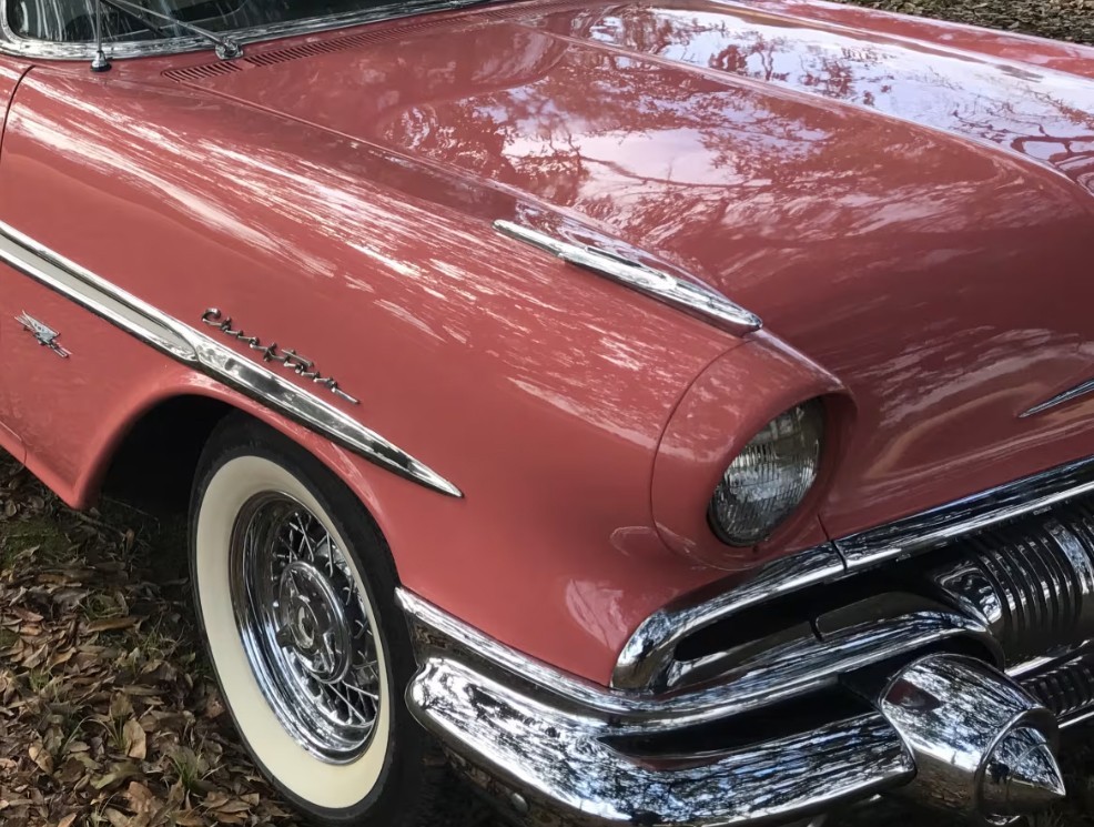 Original 1957 Pontiac Chieftain Hood Ornament / Spear 523120 - Vintage