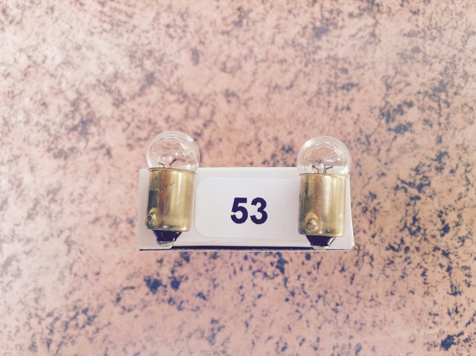 10 pack of 14 volt light bulbs for 1122 Lionel switches and 1122 controllers.