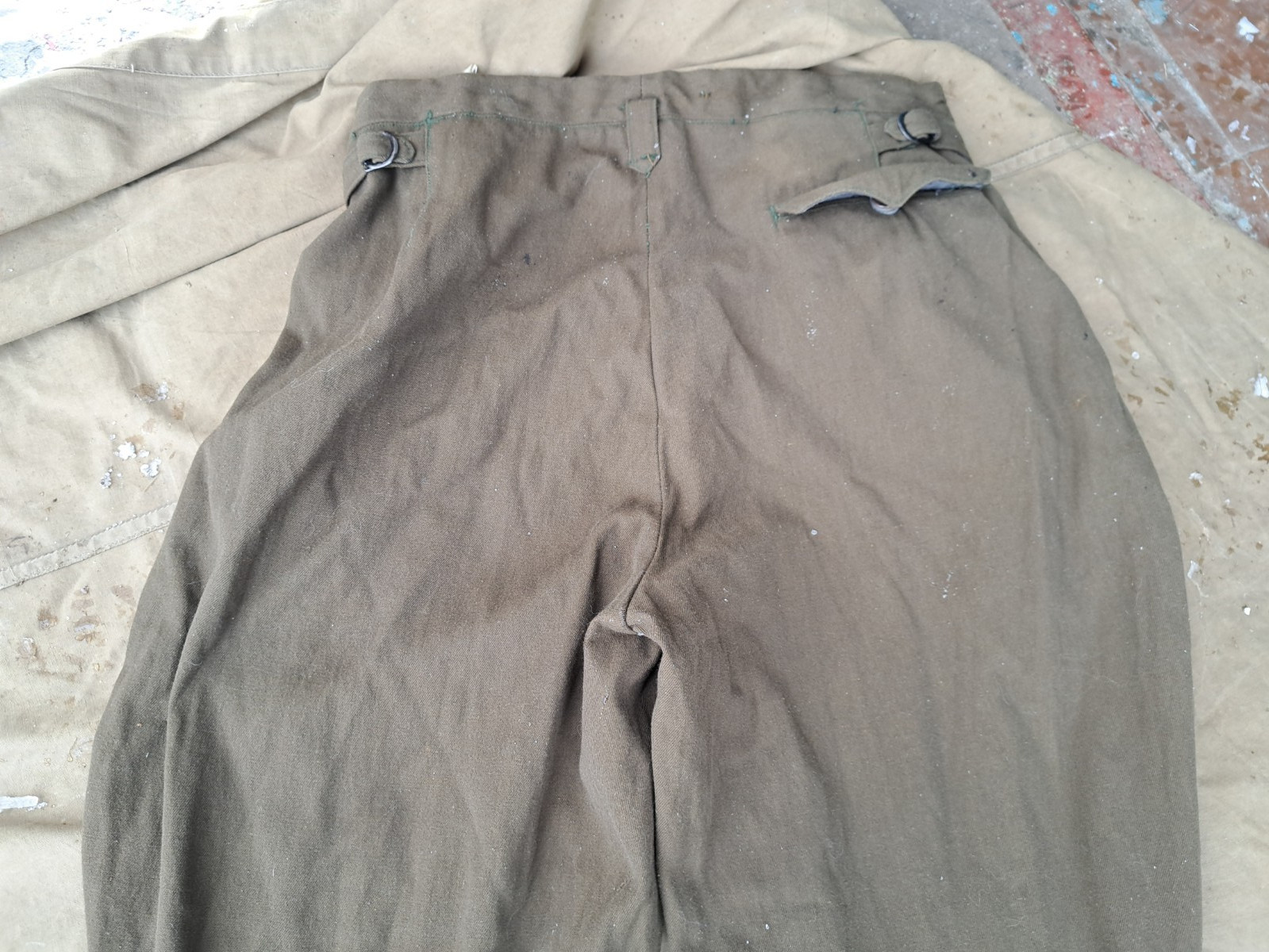 Soviet russian officer gimnasterka and pants gr.5 original WW2 new
