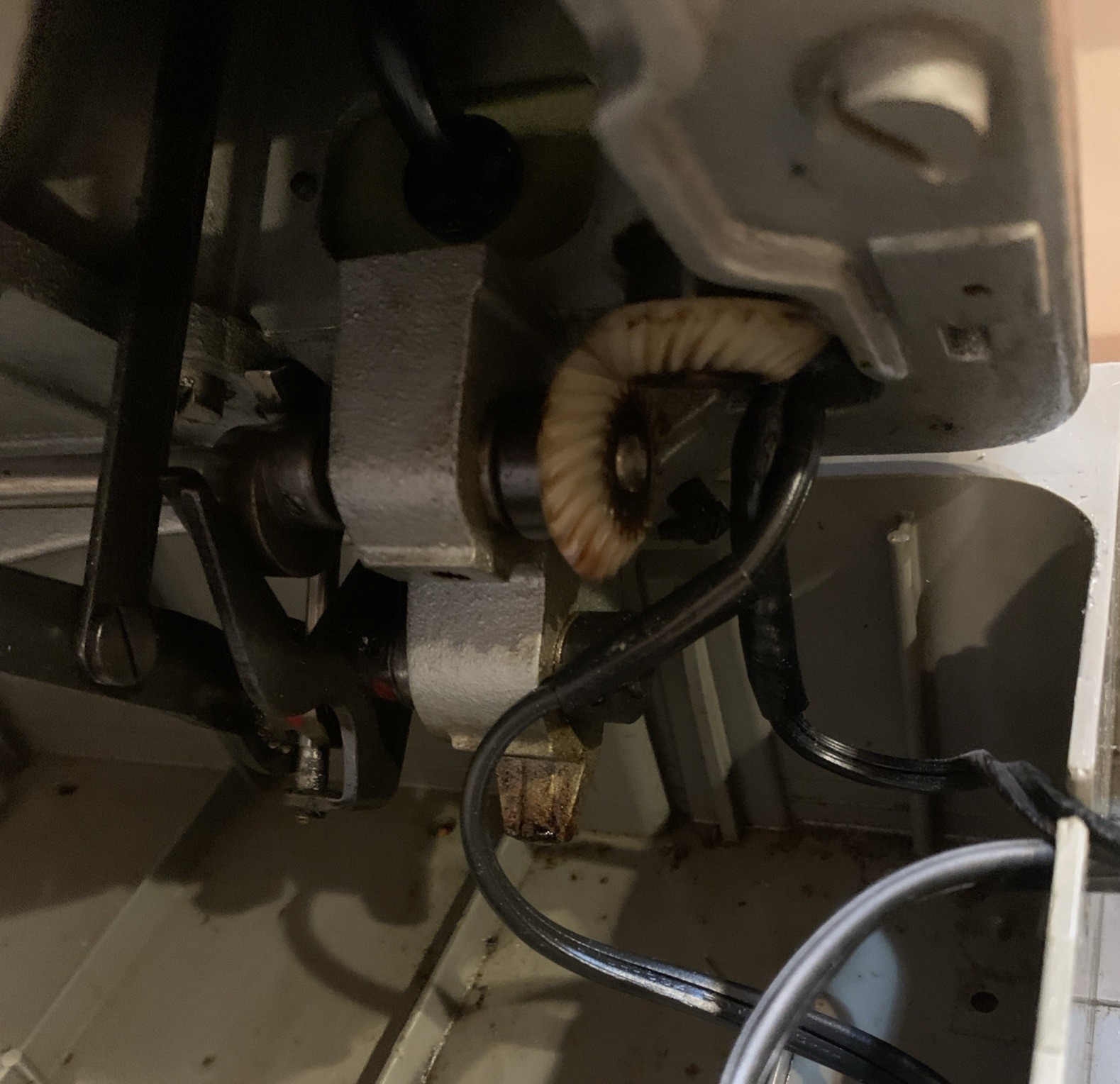 Vintage WHITE Gaiety Sewing Machine Model 703 with Pedal And Cover *Read