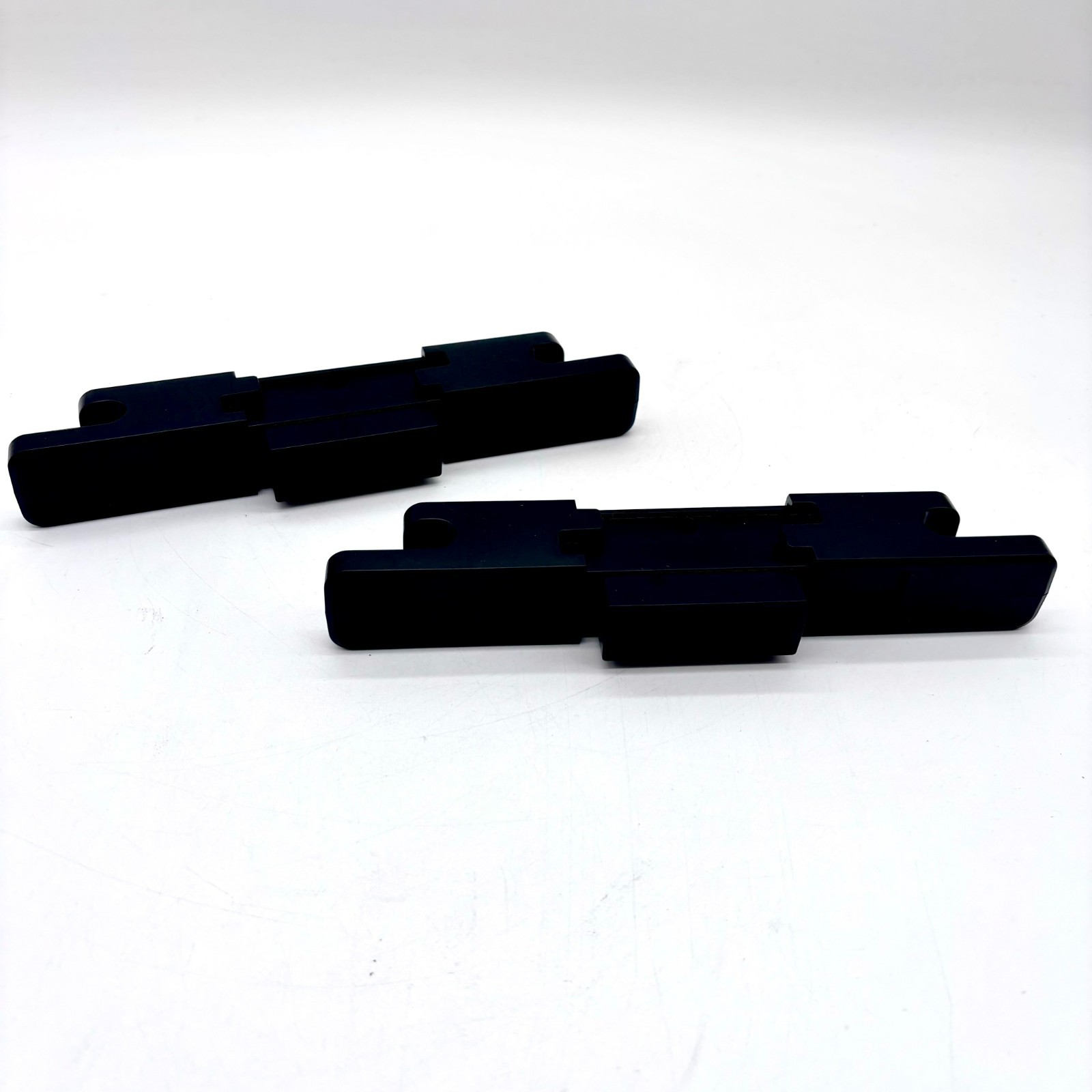 GOnavideo 10.1 Inch Dual Screen Headrest Portable Video Player (NB0421B-N1)