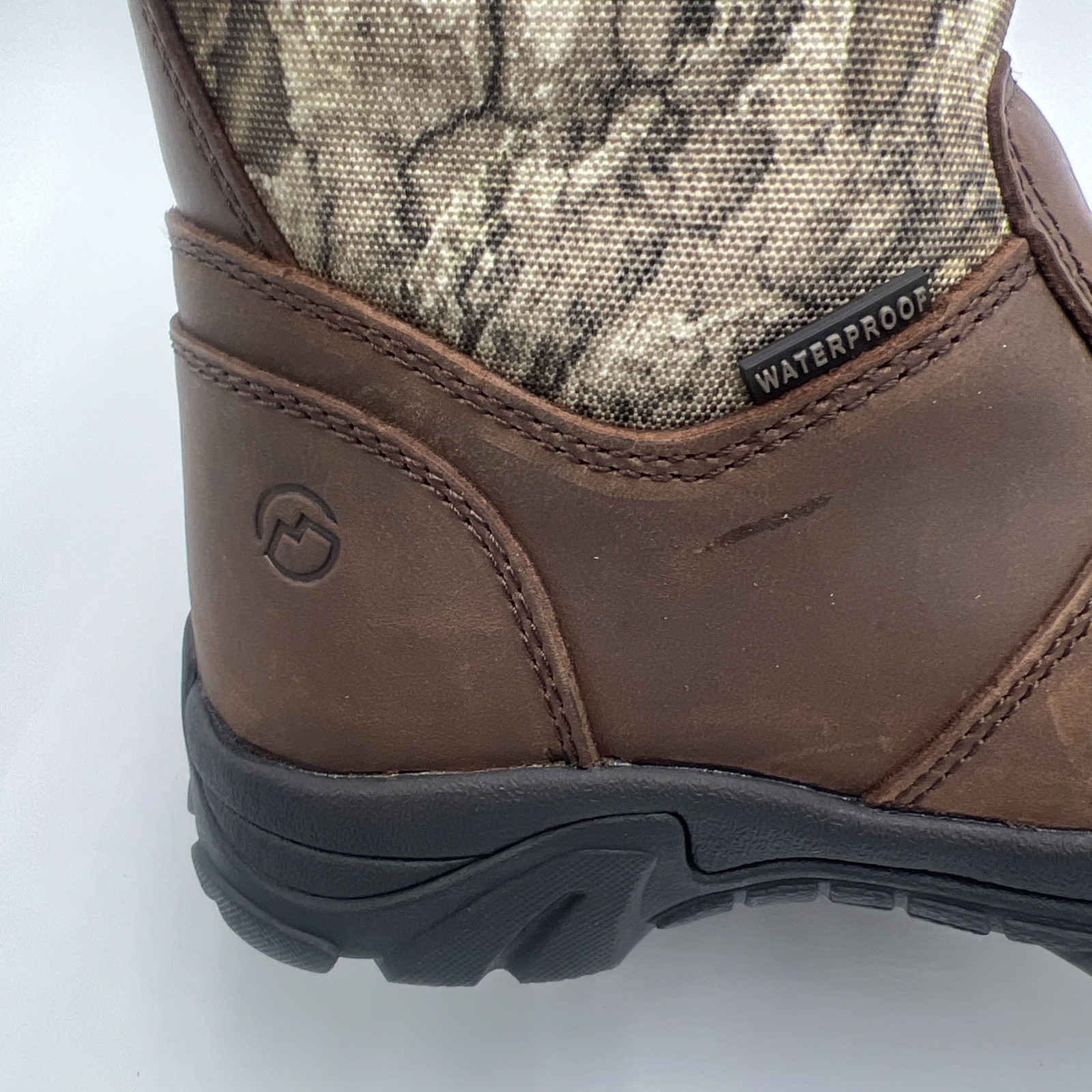 Magellan Outdoors Youth Snake Shield Armor 3.0 Realtree Edge APX (E5-A7)