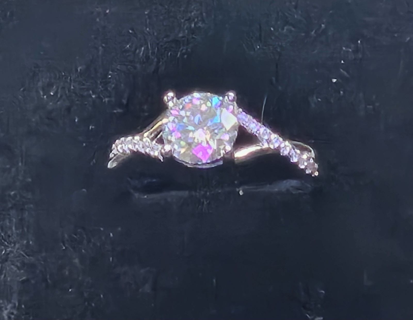 Size 7, 1.2ct Moissanite Ring