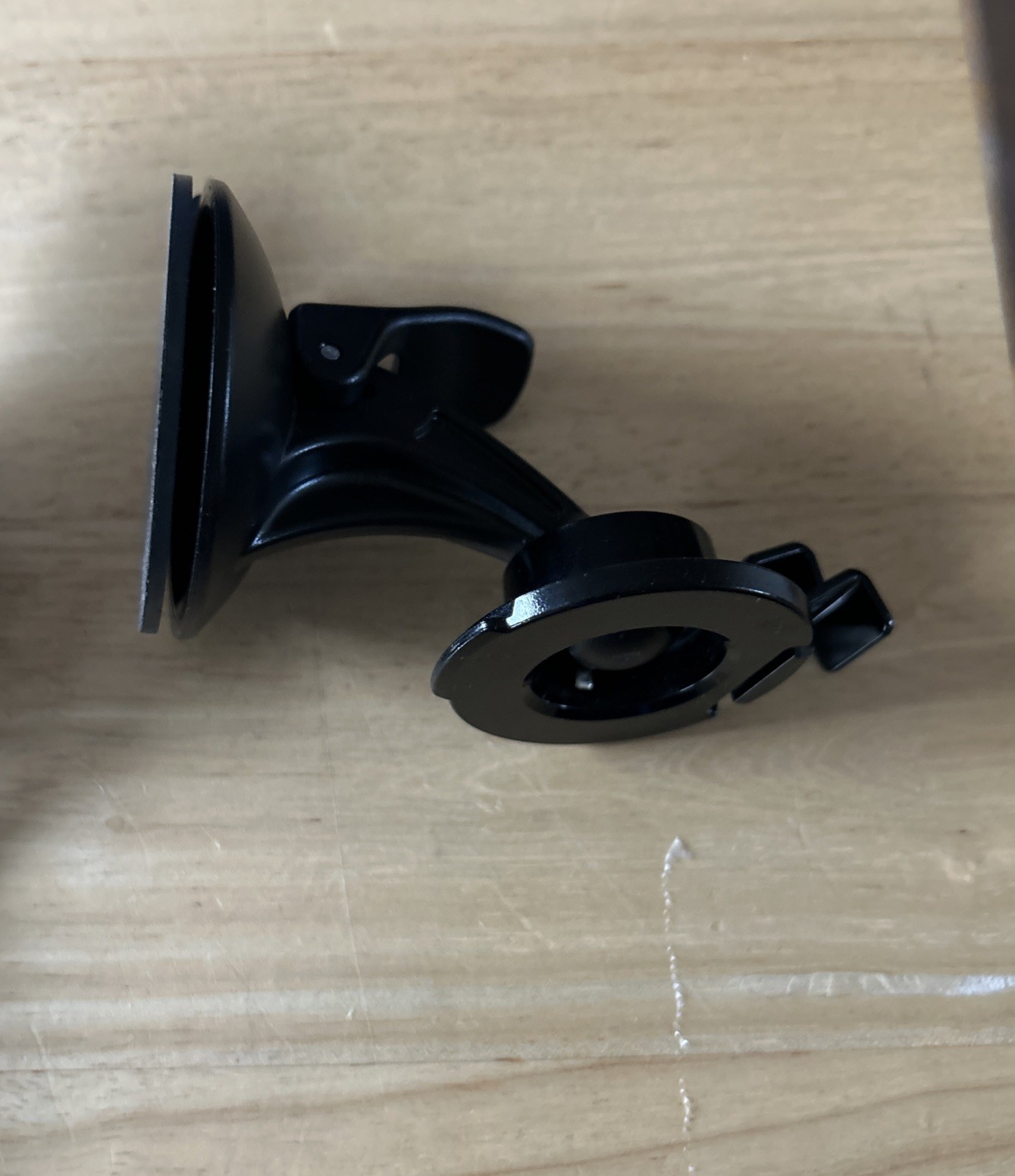 Garmin DriveSmart 61 LMT-S GPS Navigator System Bundle Y0150