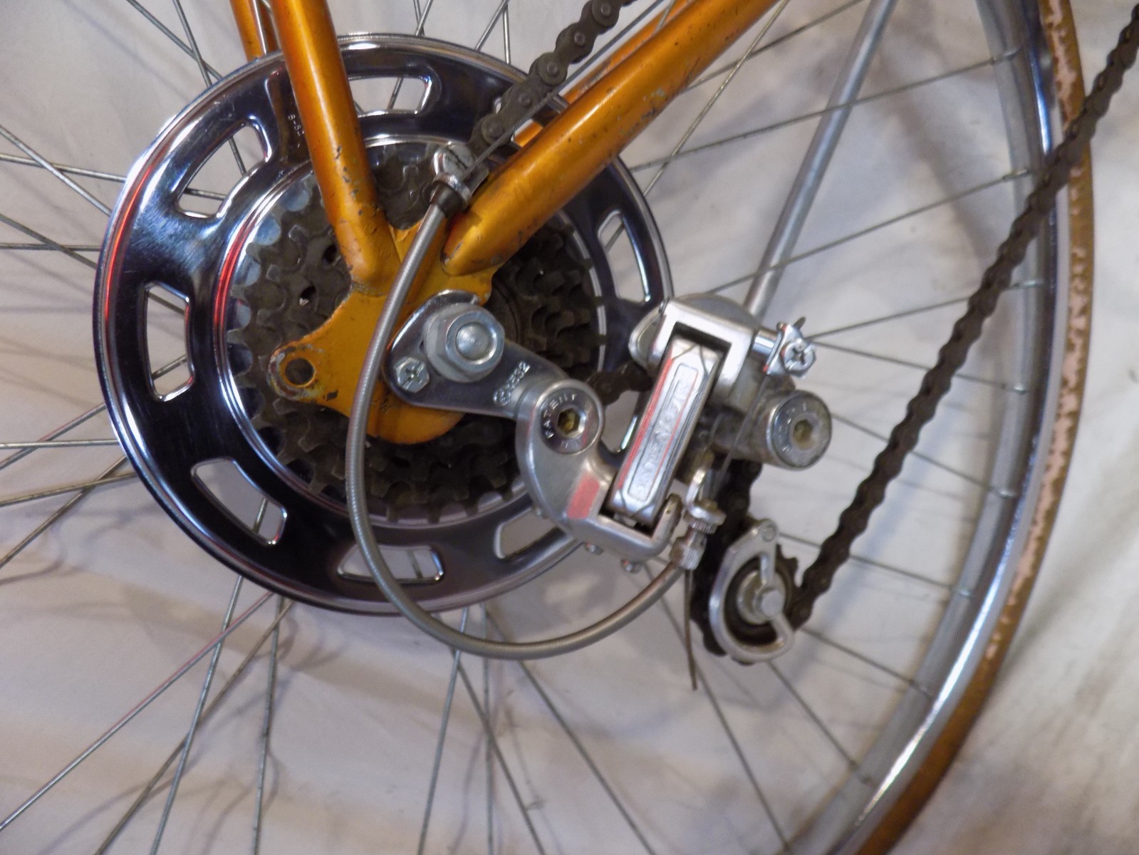 1967 SCHWINN VARSITY COPPERTONE GOLD MENS 10-SPEED ROAD BIKE SPRINT CONTINENTAL!