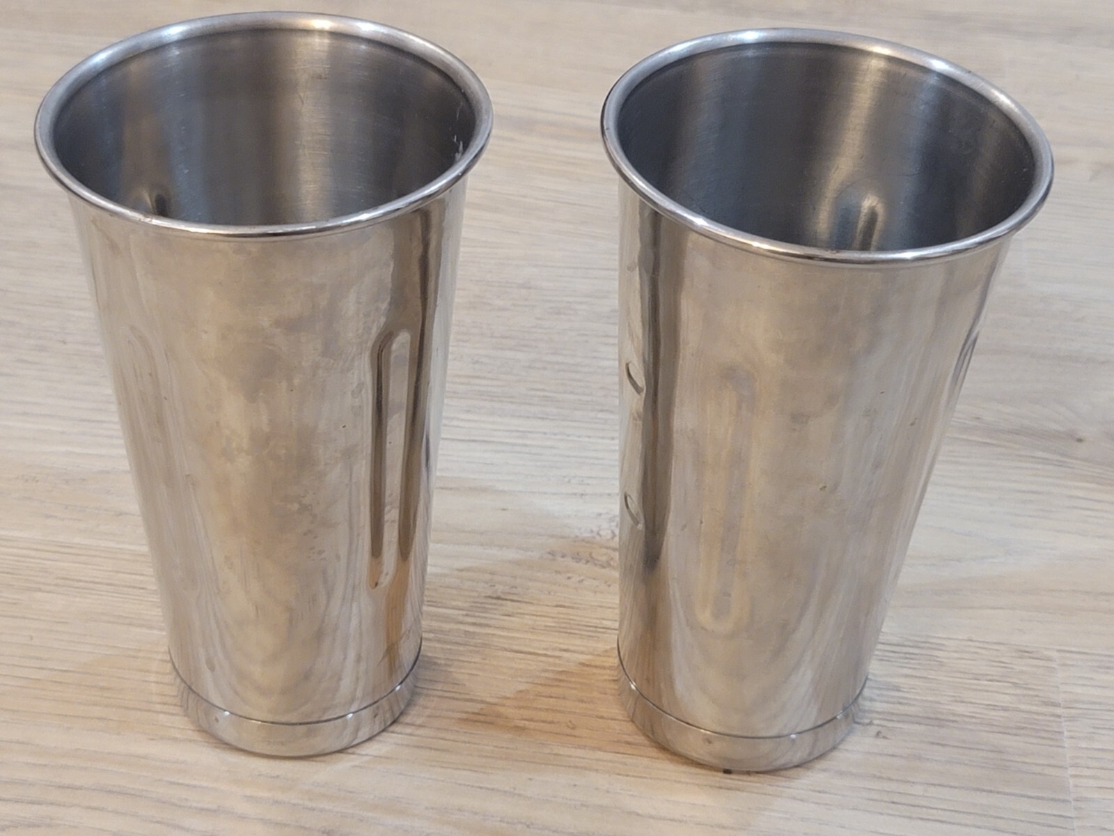 Winco MCP-30 30 oz. Malt Cup Lot of 2