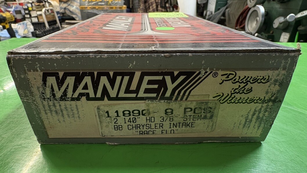 Manley Titanium Valves 11890, Chrysler BB, Race Flo, 2.140 H/D 3/8” Stem, Used