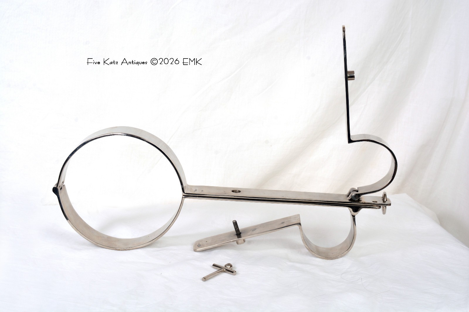 Shrew's Fiddle Metal Collar Wrist Restraint Used Steel Restraint