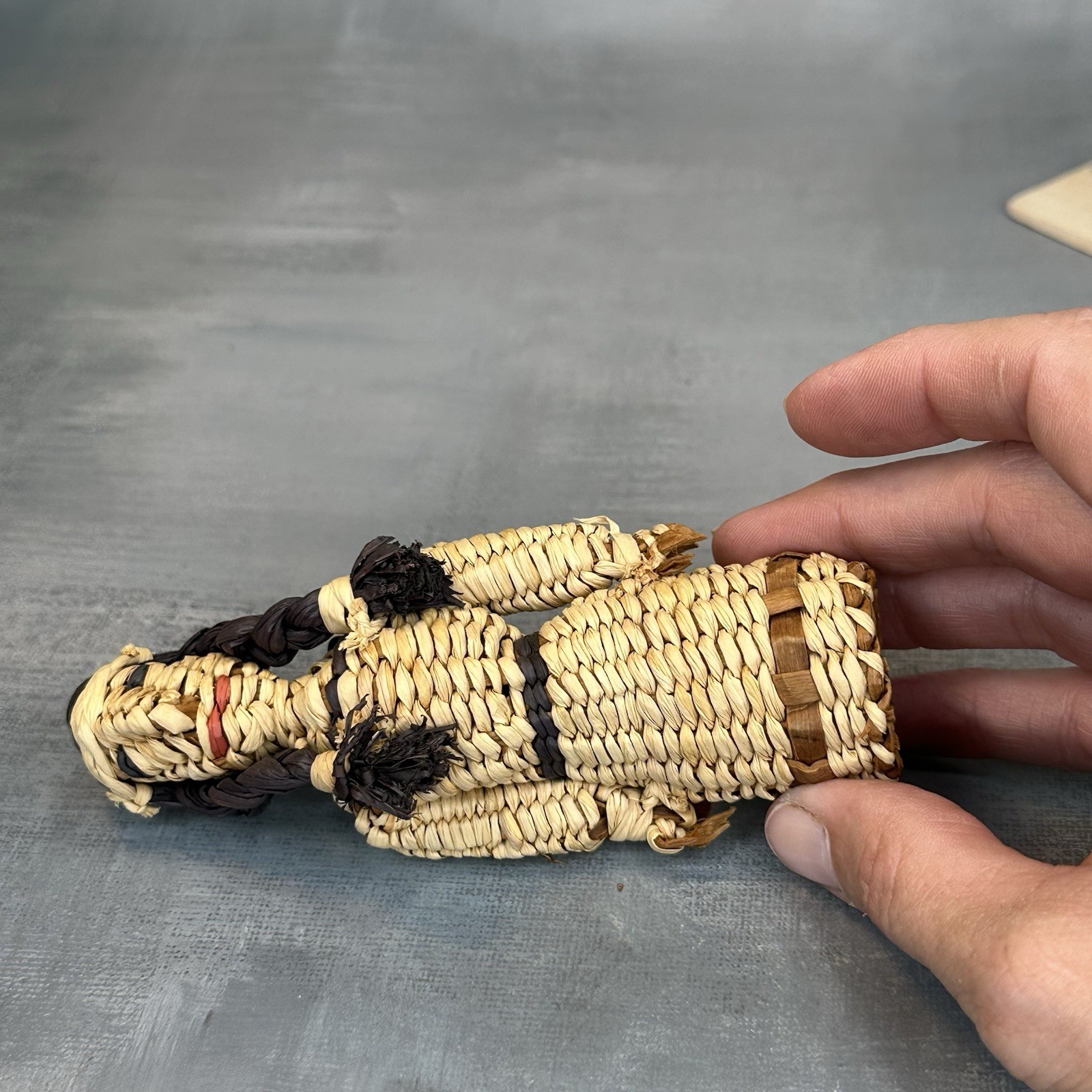 Vintage Native American Skokomish / Yakama Basketry Basket Doll Woman Dress 6”