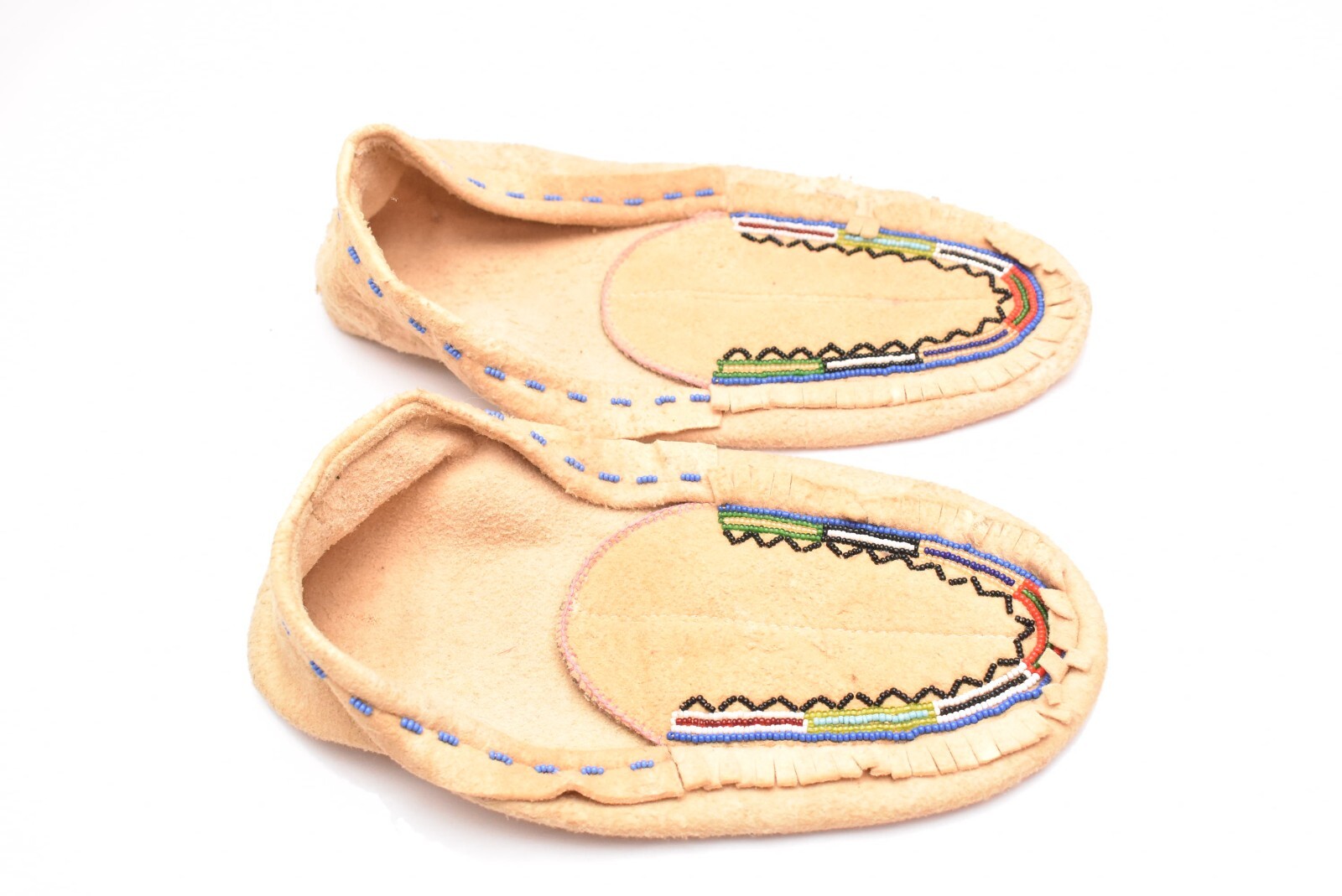 Vintage Native American Lakota Sioux Leather Beaded Moccasins 9"