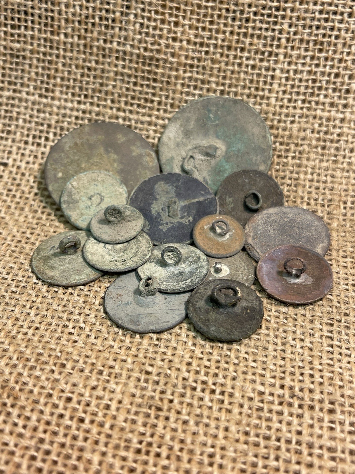 Dug Rev War Buttons From Charleston South Carolina Colonial American